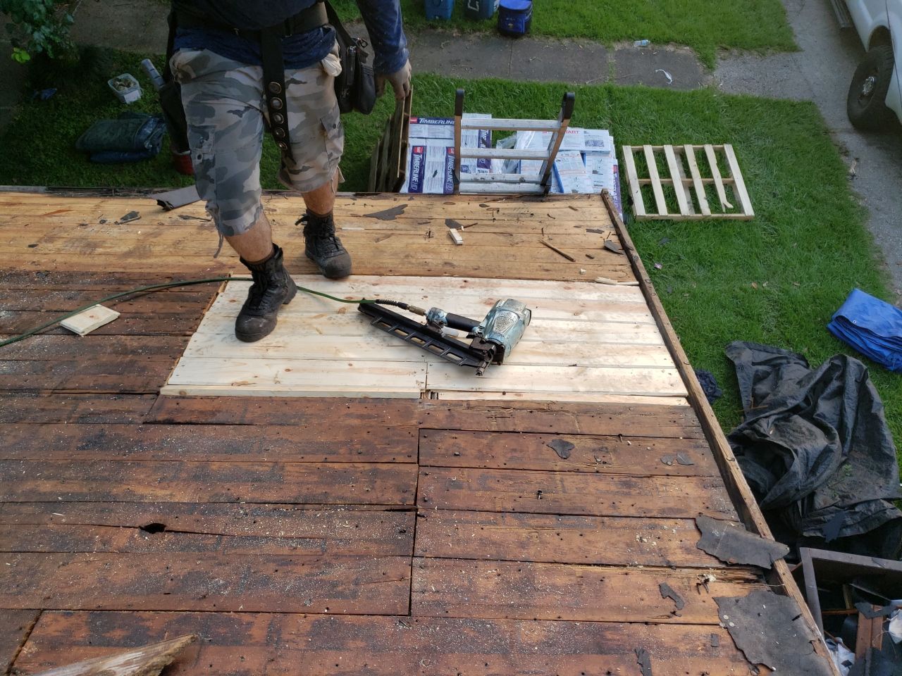 Residential Roofing Repair using Roof Replacement by American Roofing & Construction LLC