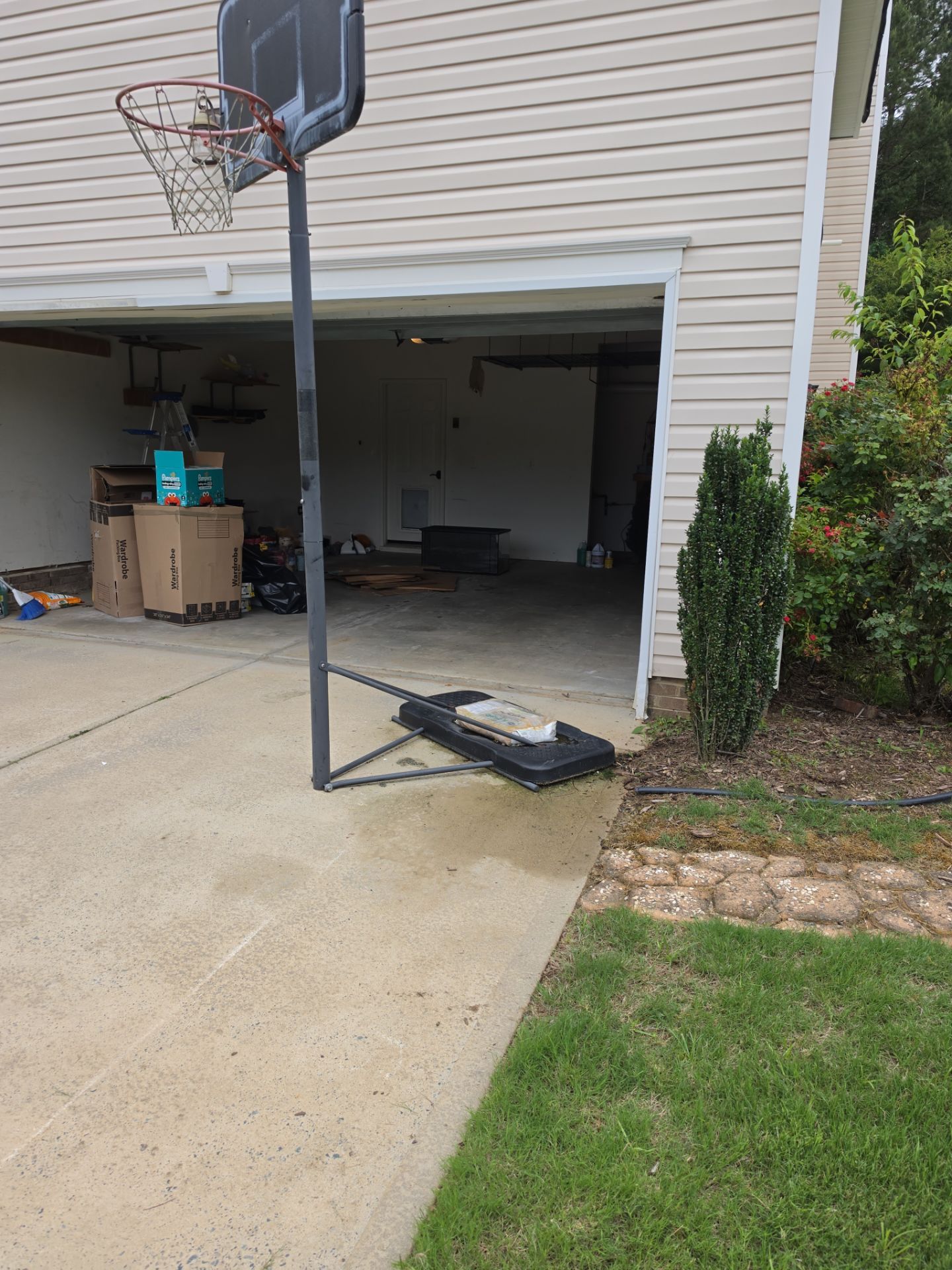 Junk Removal Waxhaw by Badger Hauling