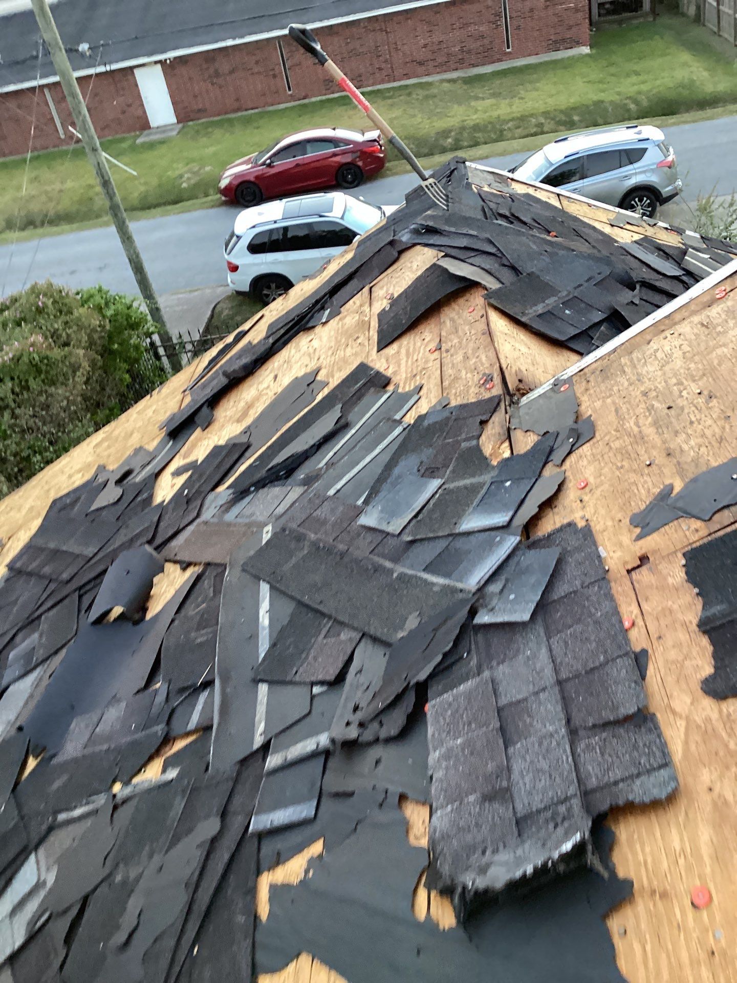 Residential Roofing Installation using Owen's Corning Duration (Lifetime) Shingles by Roof Repair Company