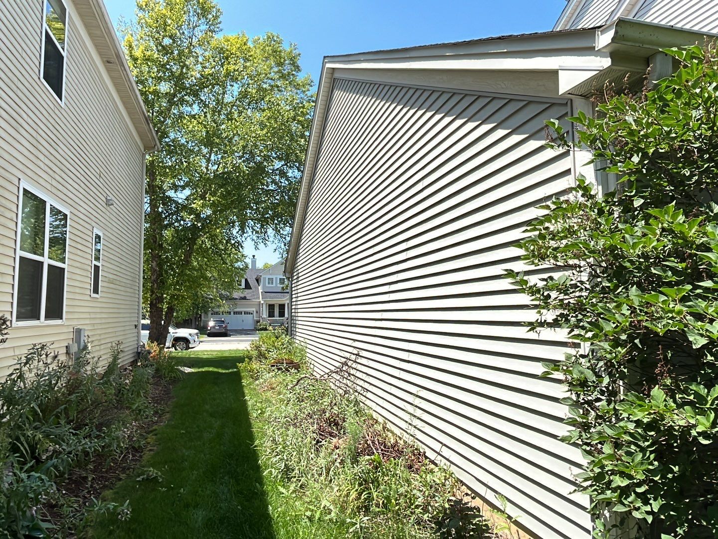 Roof/Siding Damage by G2