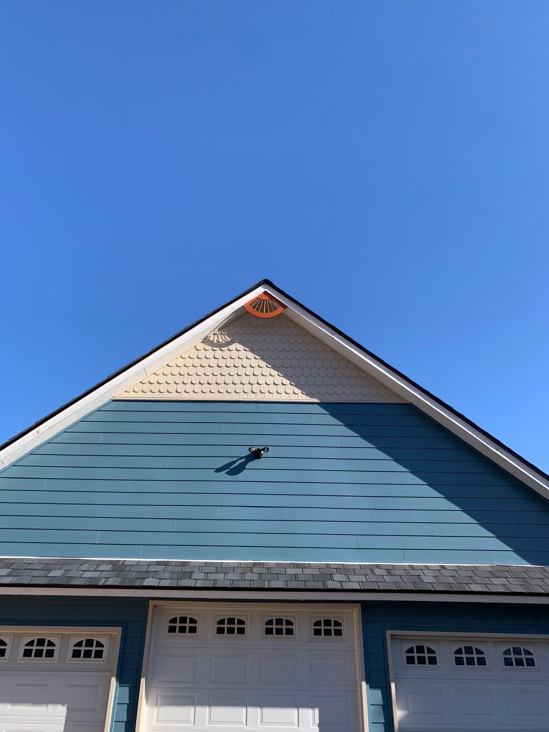 siding replacement and painting in Midwest City by McCann's Roofing and Construction