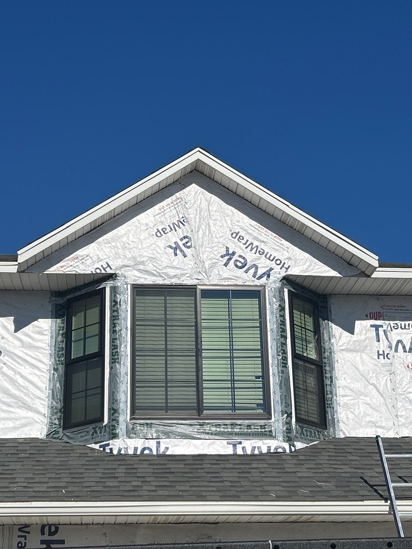 Orem | Premium HeartTech Vinyl Upgrade | Aspen & Quiet Willow Accents by Ideal Siding Utah
