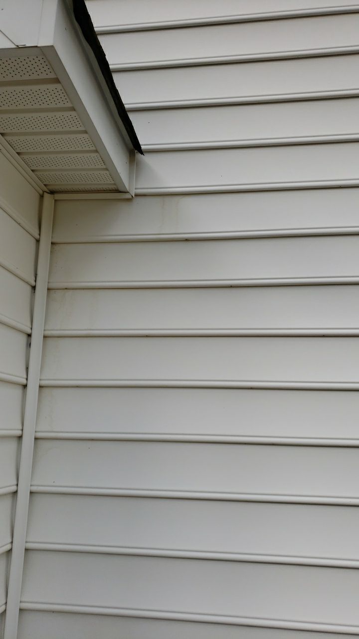 House Wash using cleaner by Power Wash Masters LLC