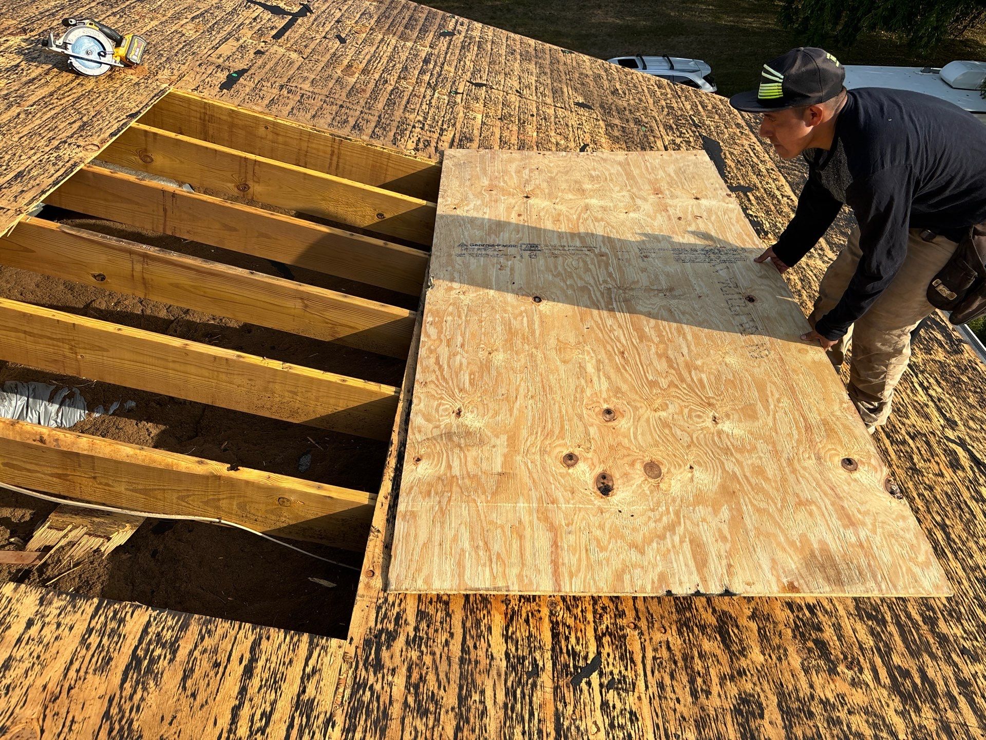 Residential Roofing Installation using Timberline HDZ Shingles - Weathered Wood by RoofX 