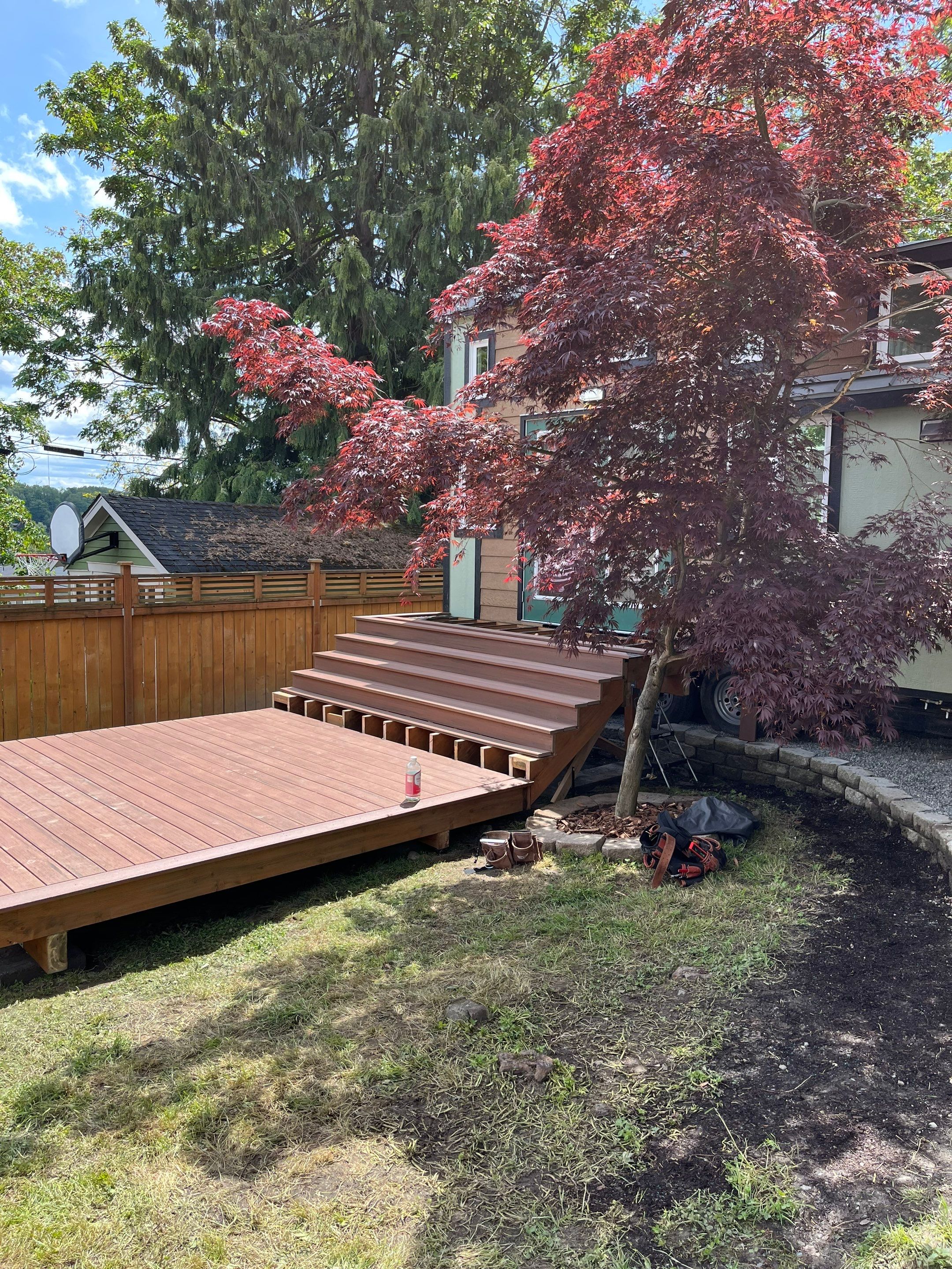Seattle Decking by Alki deck builders 