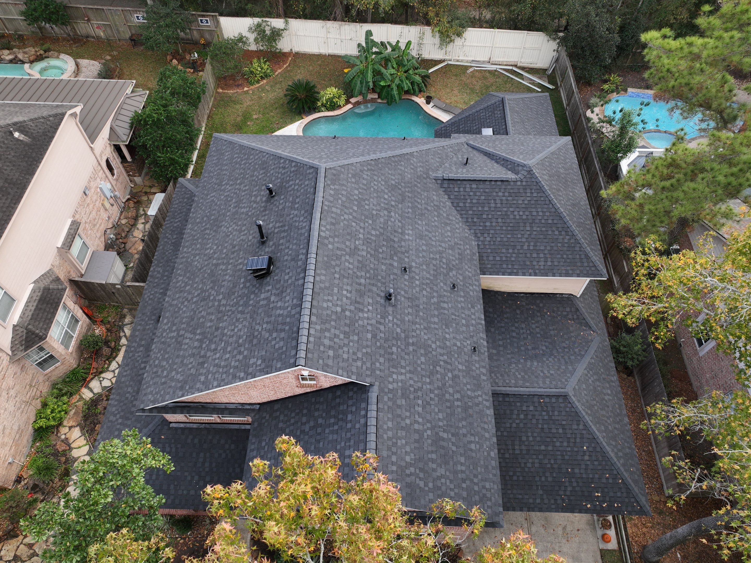 Tamko Titan XT - Rustic Black - High Profile Hip & Ridge by Roof Concepts Construction