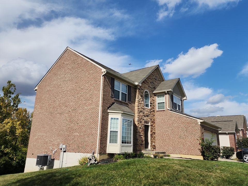 Liberty Township - Pristine Black by Tamlin Roofing