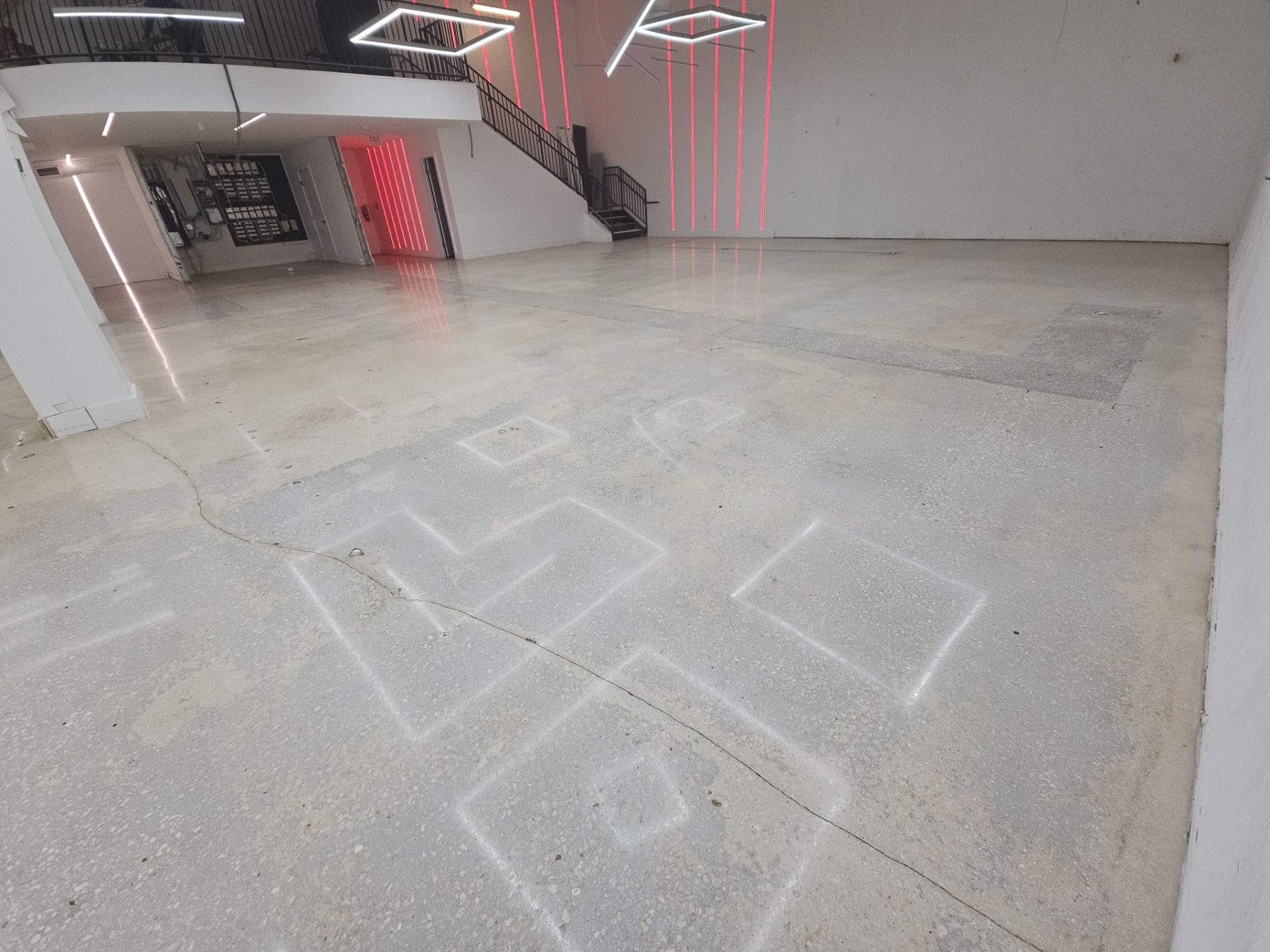 Outform Wynwood by Seamless Surfaces