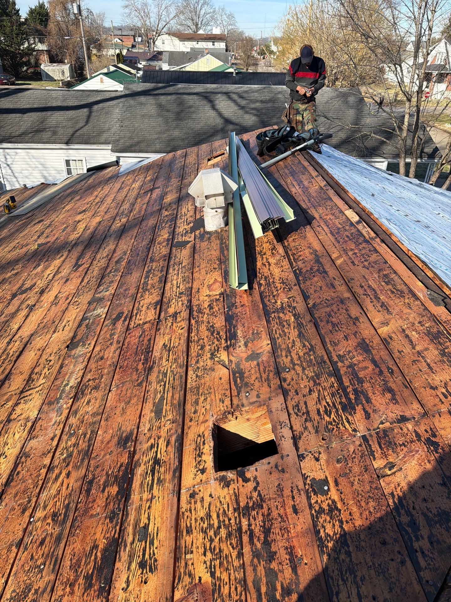 Residential Roofing Installation using GAF TImberline HDZ Hickory by Rainstoppers Roofing