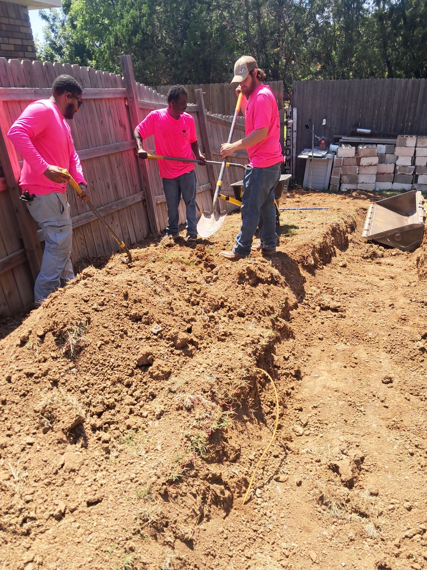 Custom Segmental Block Retaining Wall and Sod Installation in Lawton by Clays Services Inc
