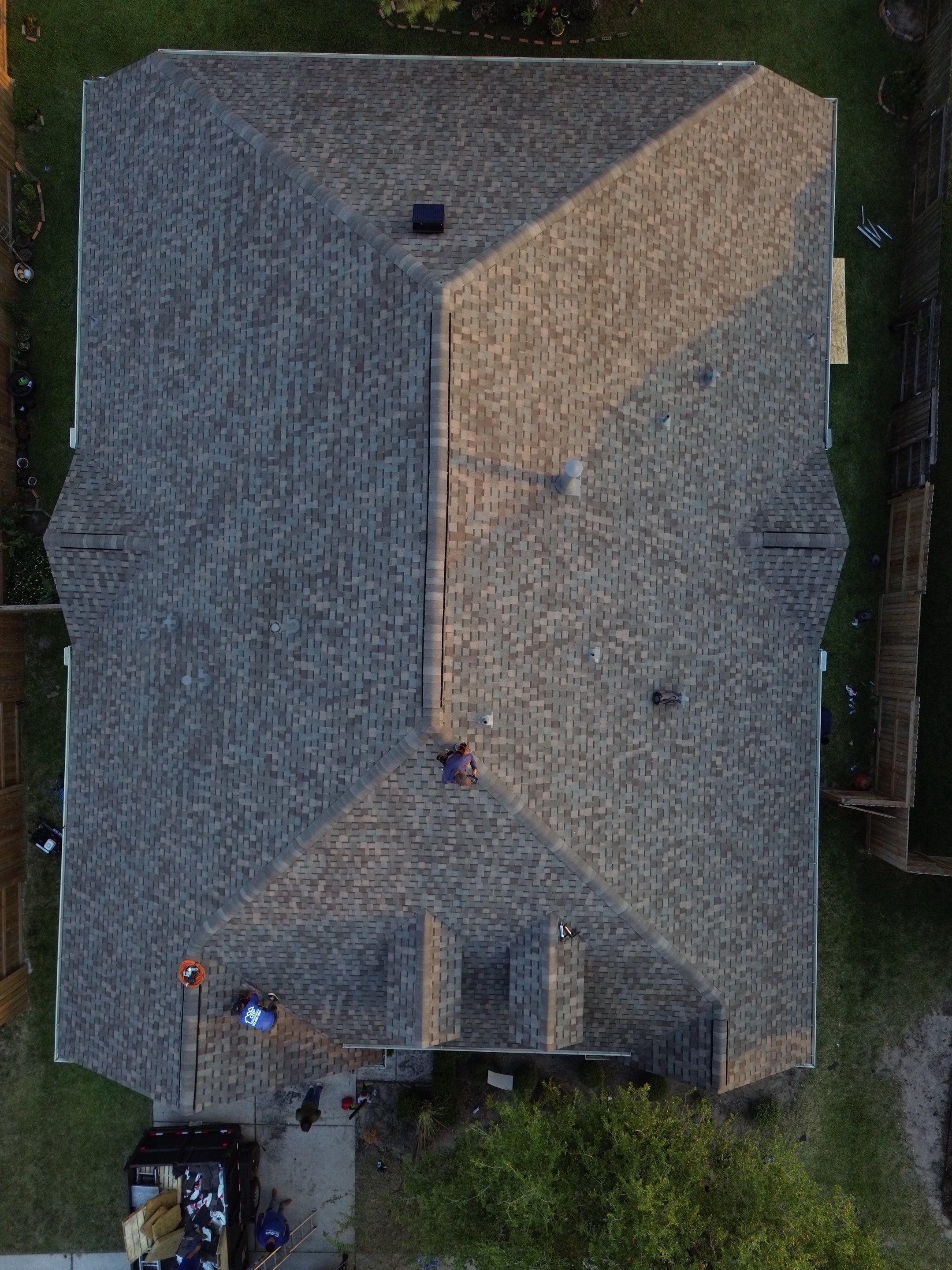 Roof Remplacement with Atlas shingles by CAP Roofing and Construction LLC