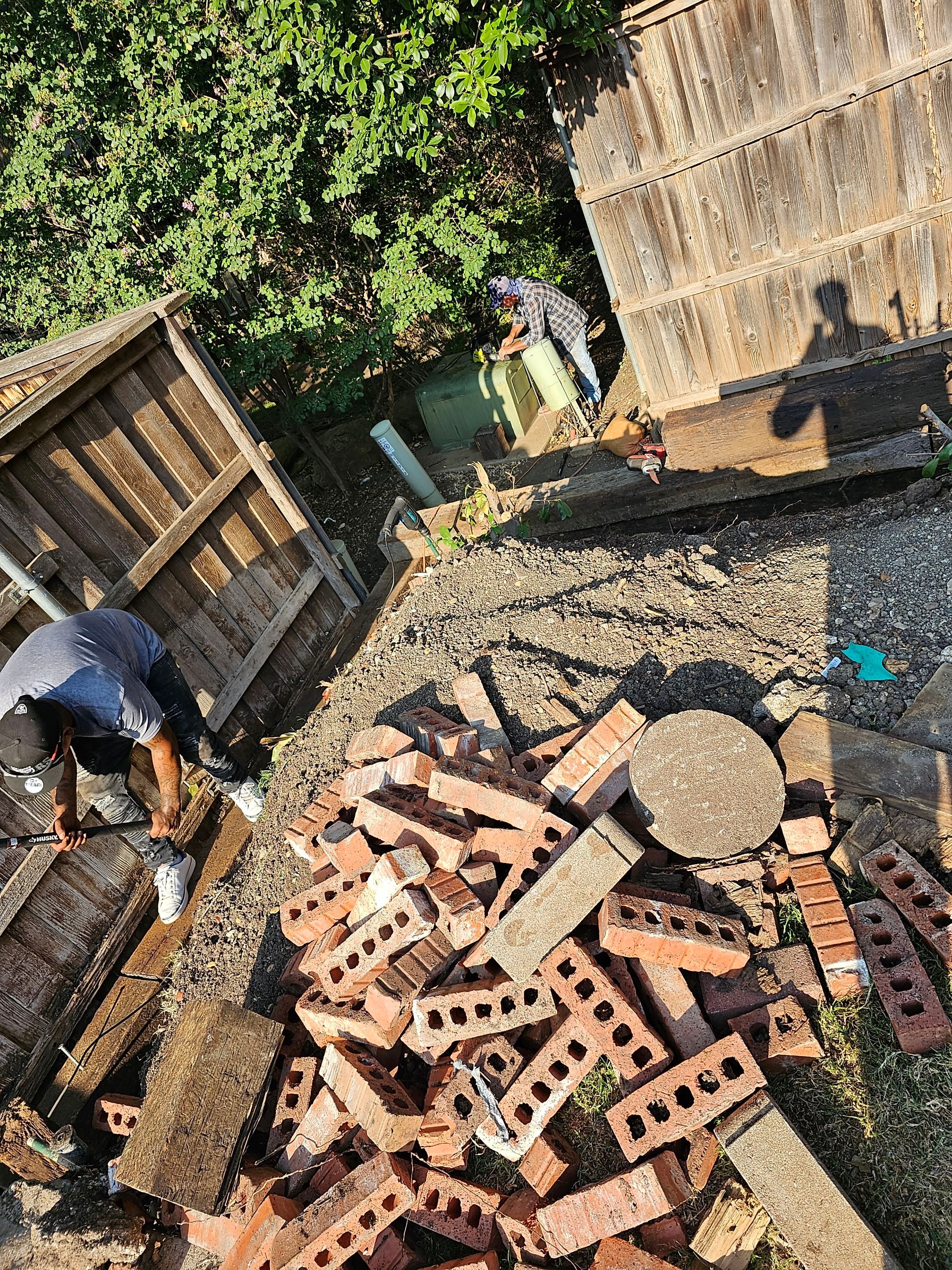 Retaining Wall by EL-GC LLC 