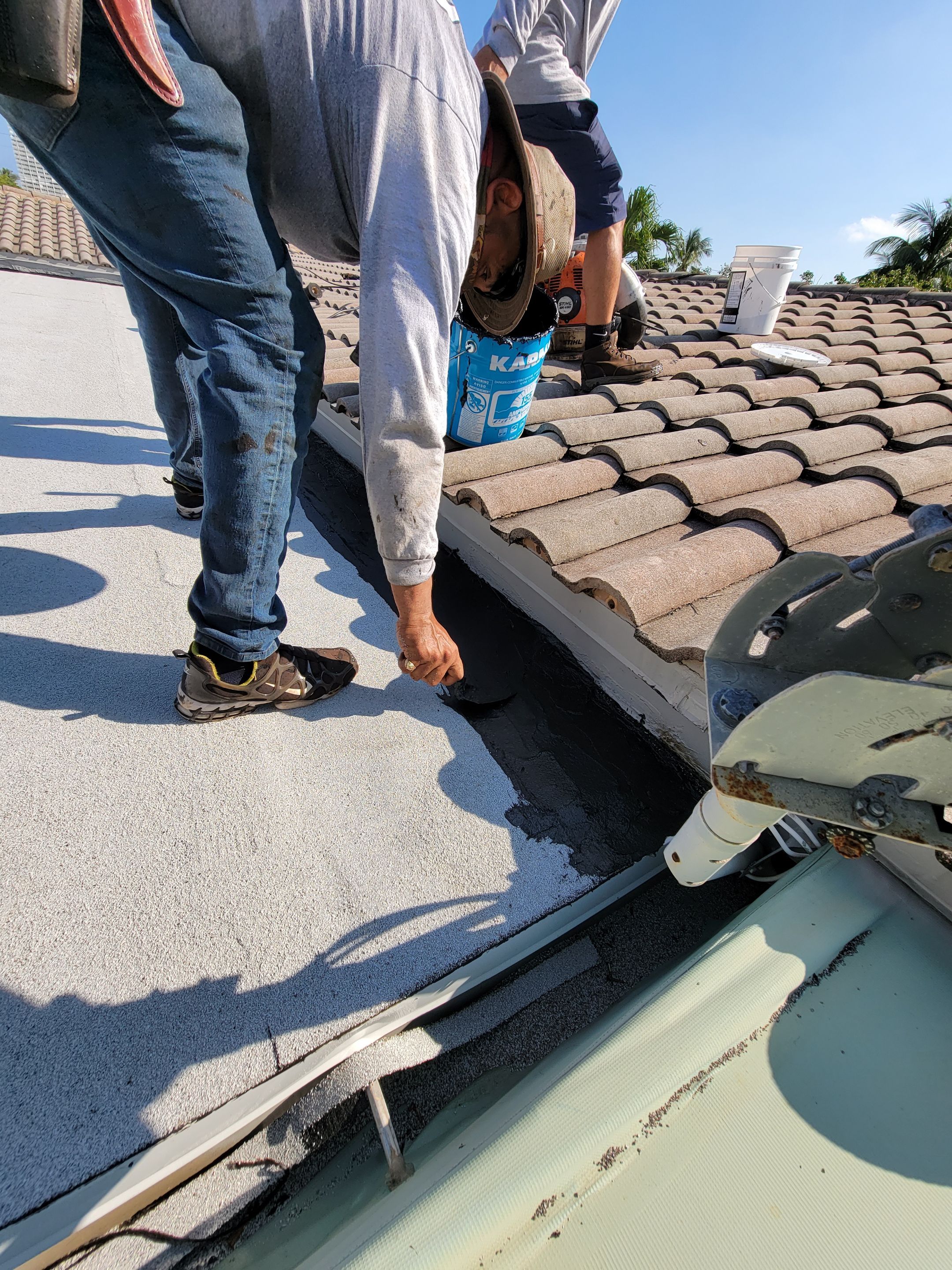 Inlet Dr., Fort Lauderdale, FL by G&J Roofing 