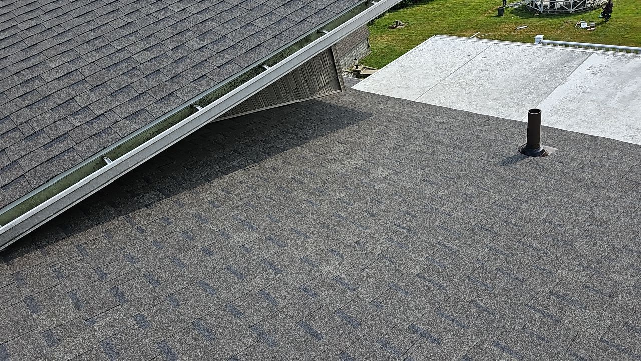 ATLAS PINNACLE HP W/SCOTCHGARD COLOR: WEATHERED WOOD by Eagle Eye Roofing