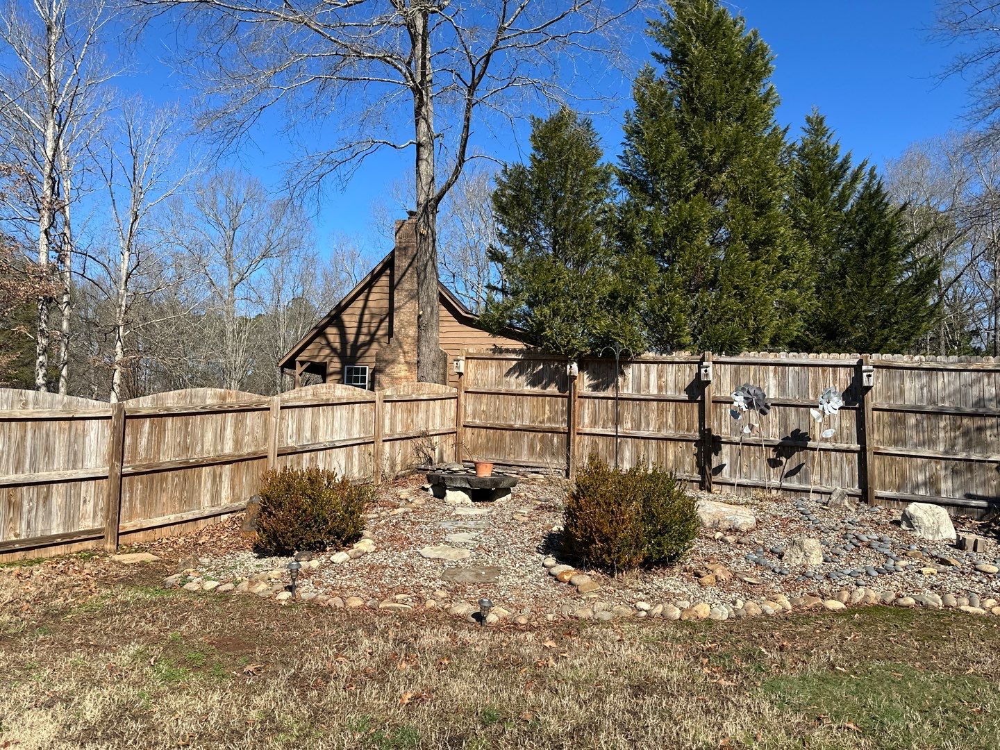 Fence using Wood Sealant by DuraSeal
