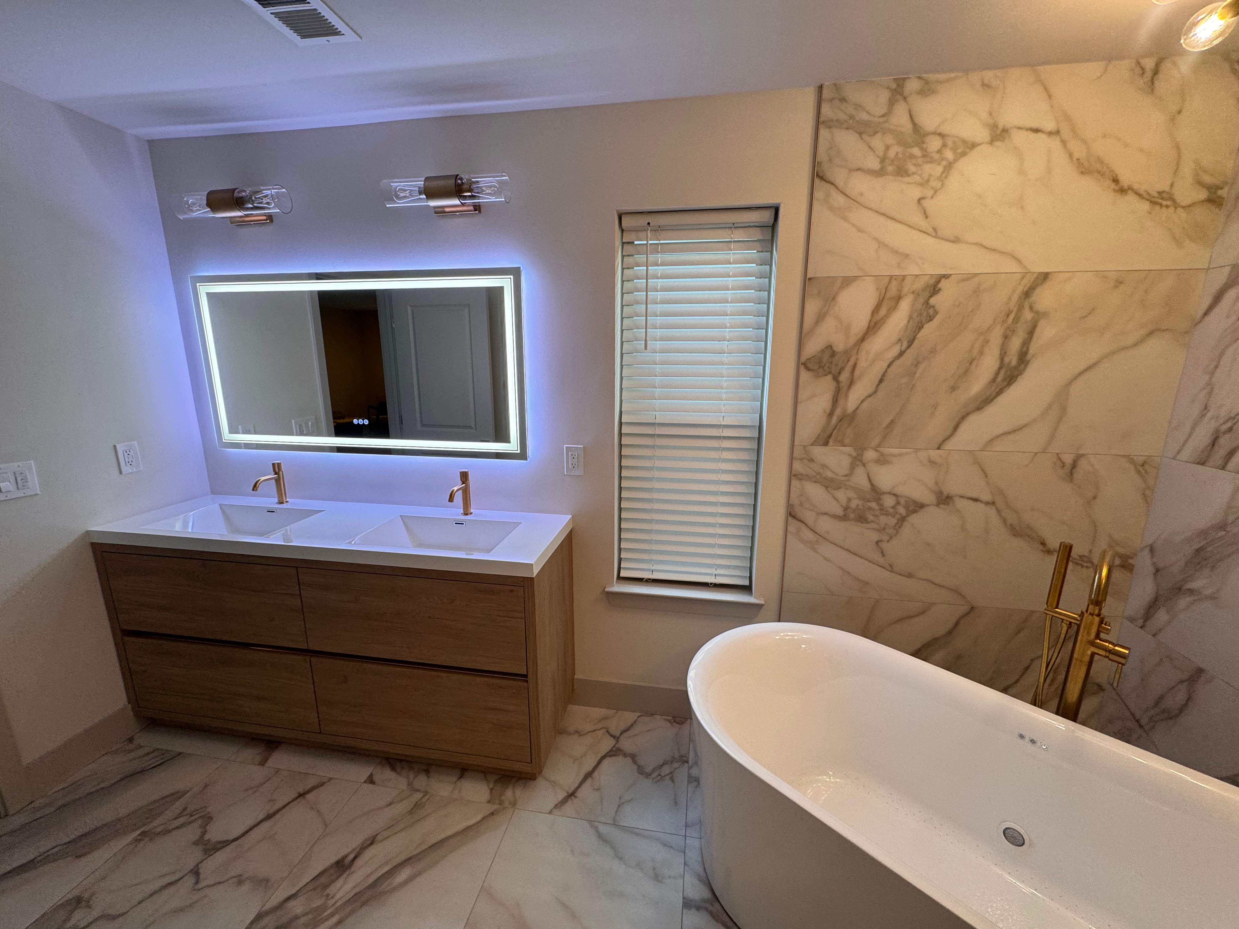 Master bathroom renovation by Prudencio