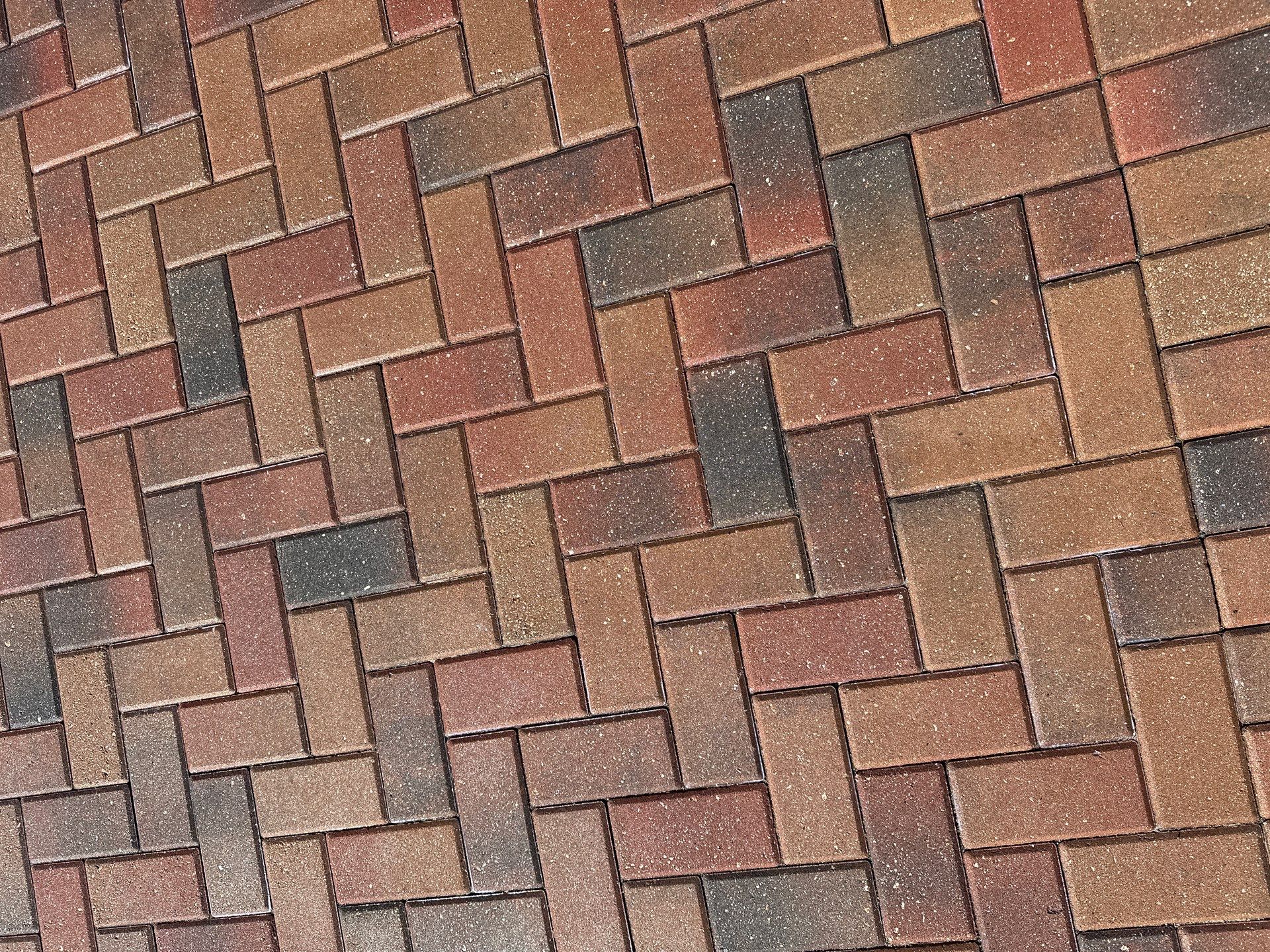 Restoring Multi-Tone Paver Driveway and Walkways in Sun City Center by Supreme Paver Experts