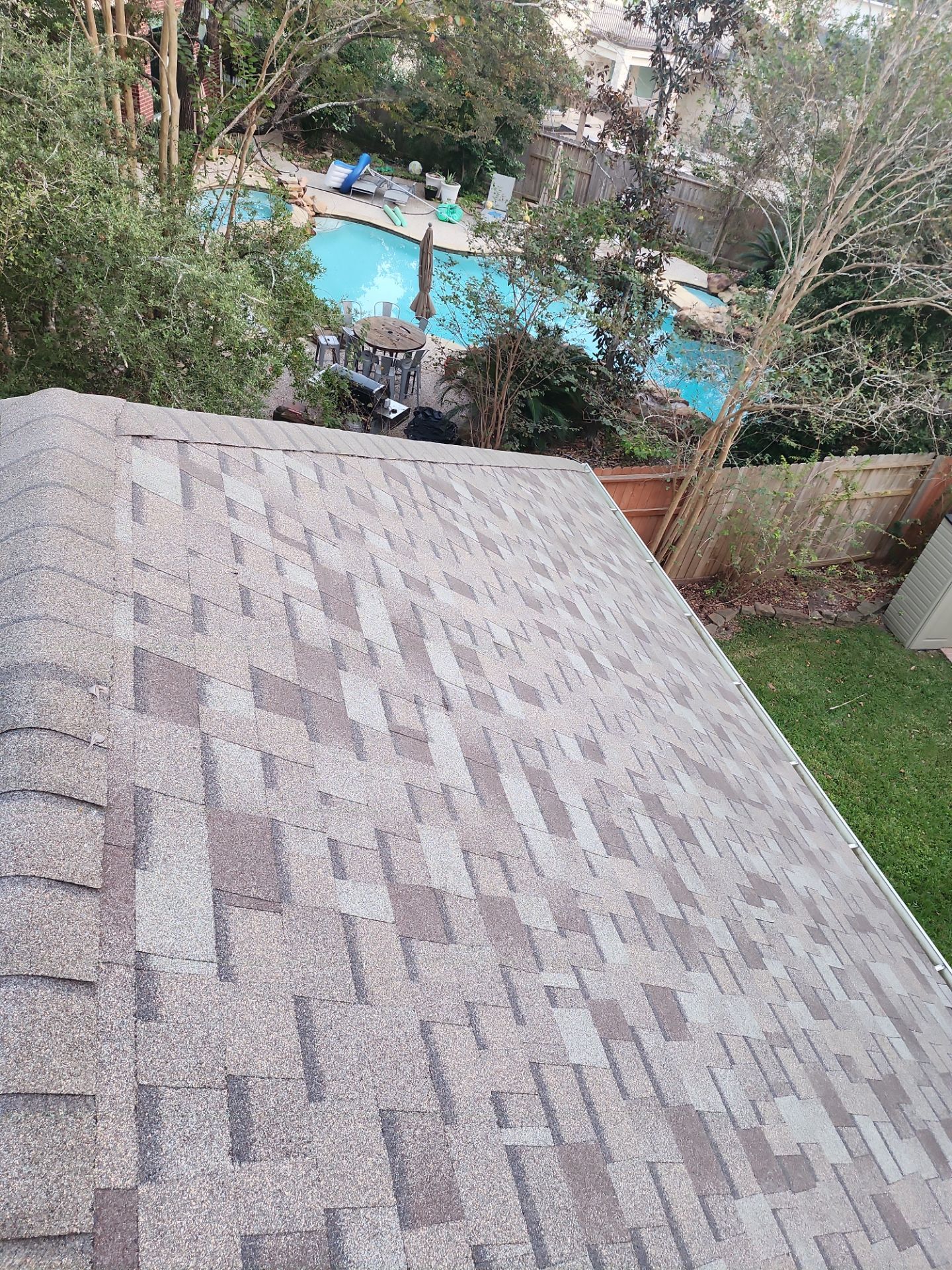 Residential Roofing Installation using Owen's Corning Duration (Lifetime) Shingles by Roof Repair Company