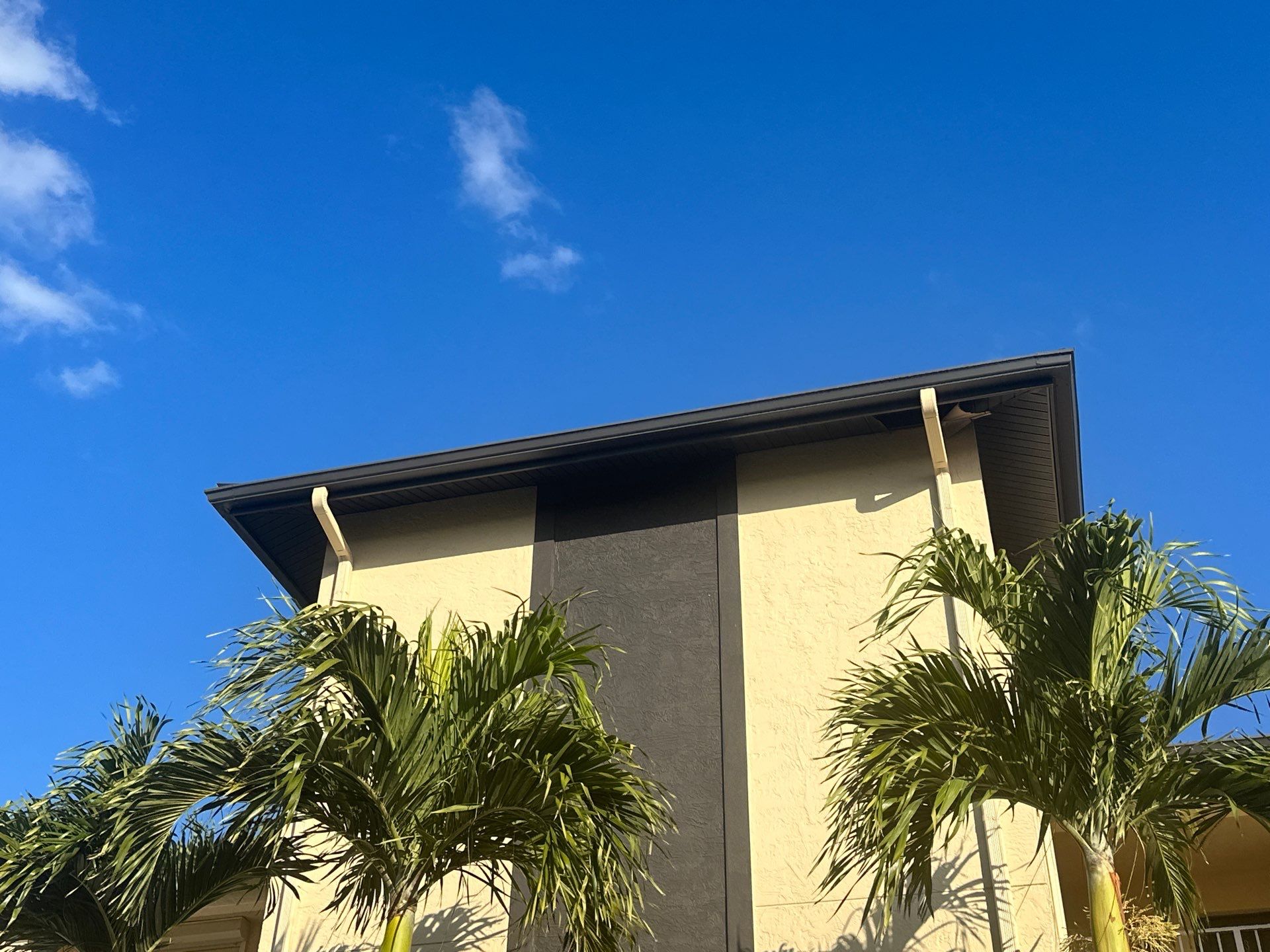 6-Inch Seamless Gutters in Cape Coral FL by Gutter Professors