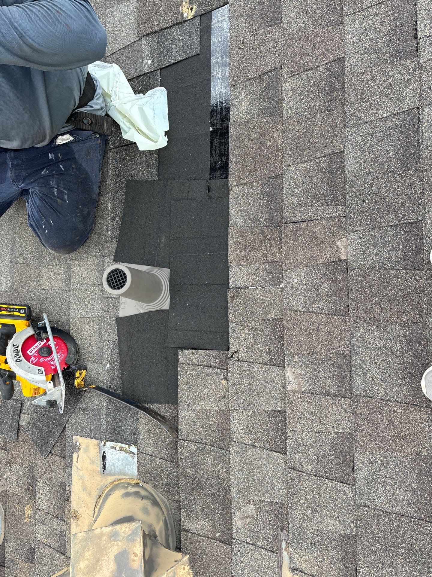 Hail Damage using Owen's Corning Duration (Lifetime) Shingles by Roof Repair Company