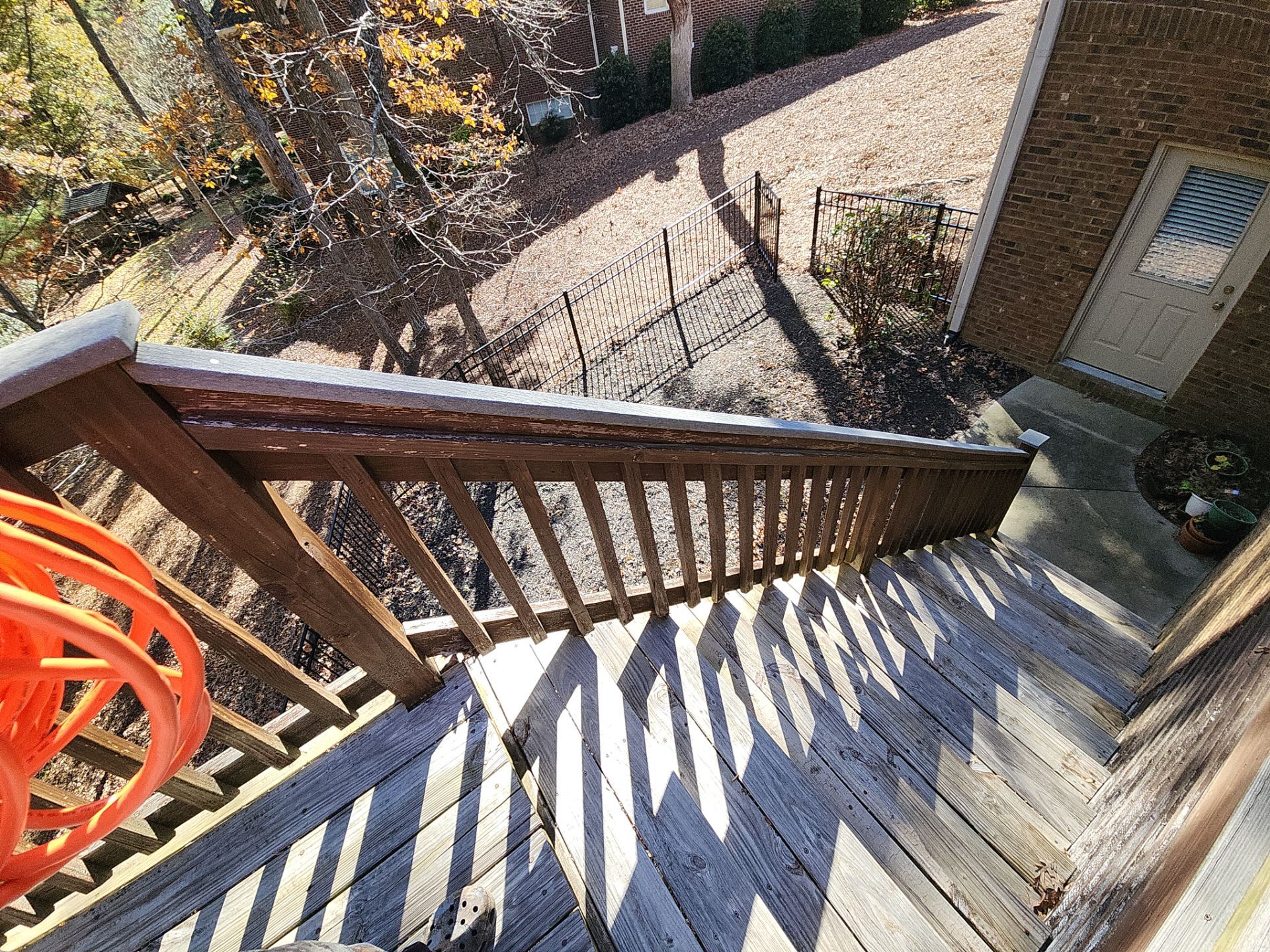 Wood Deck using Wood Stain by DuraSeal