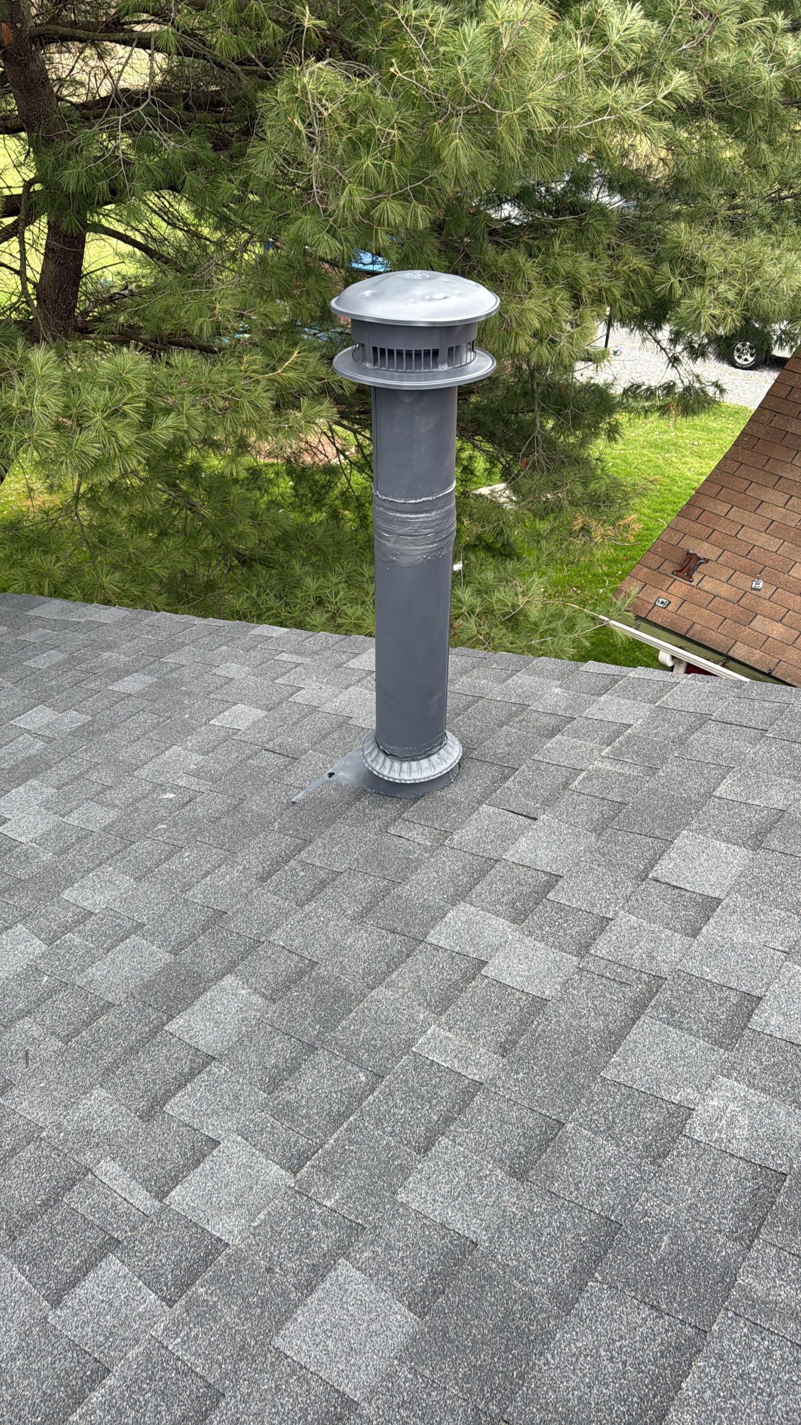 Atlas Pinnacle, Black Shadow, Drip Edge, Color, White by Eagle Eye Roofing
