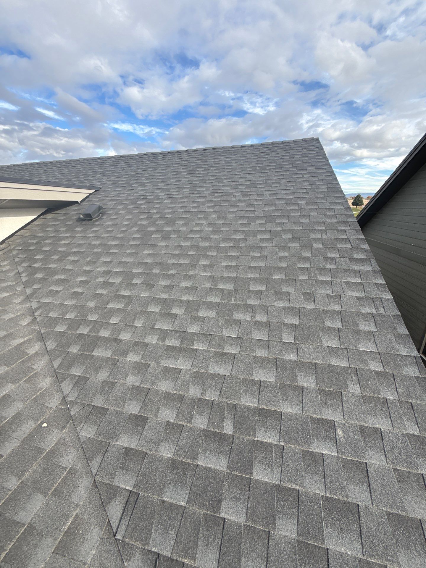 Valor Kuna by Signature Roofing