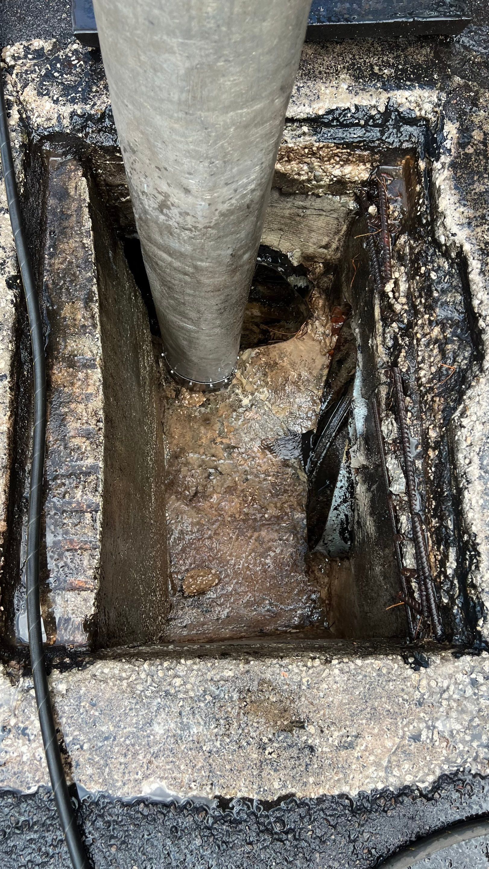 Apartment Complex Storm Water System Cleaning and Maintenance by APS Power & Water