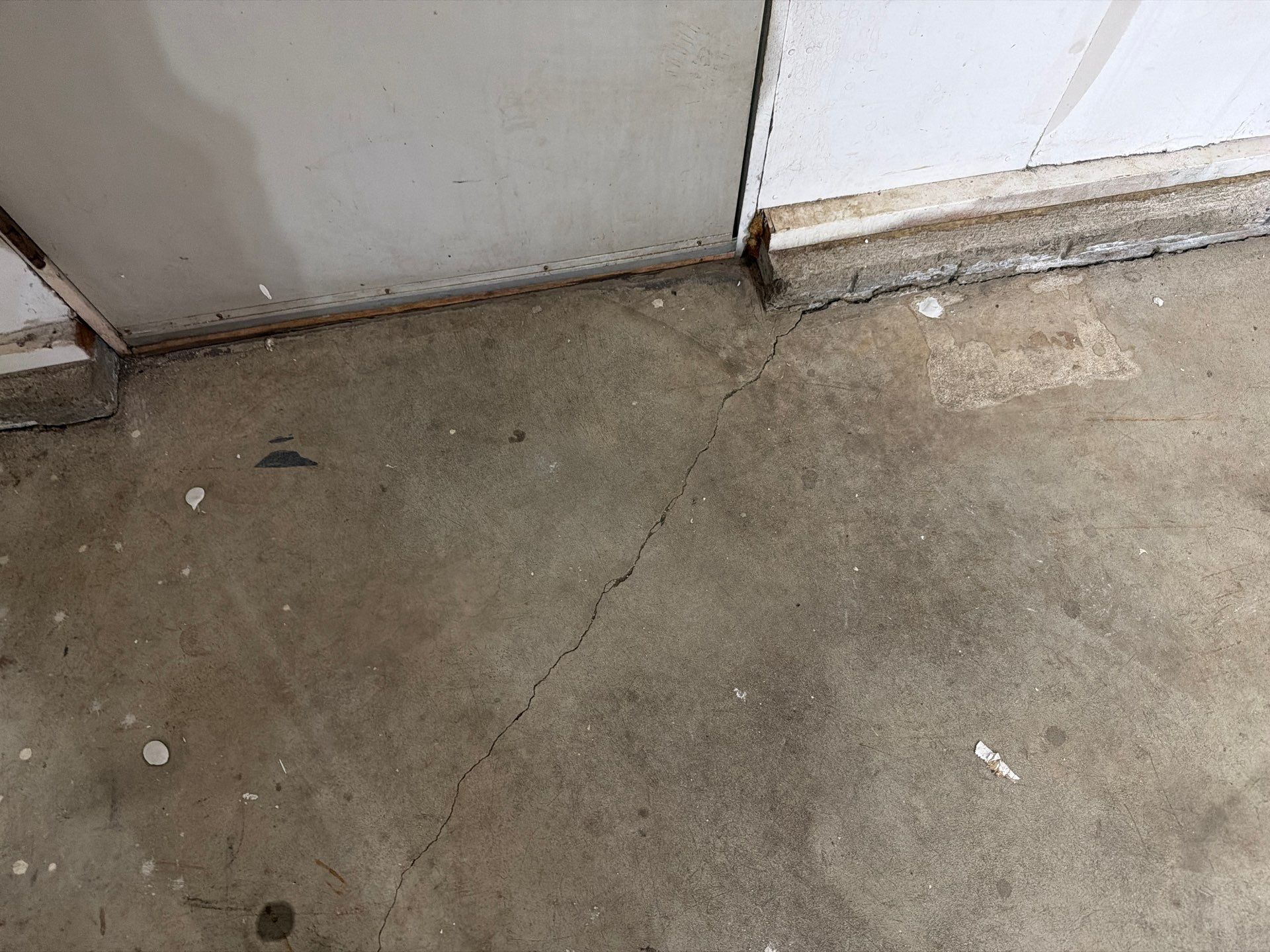 Hartford Garage Concrete Coating With Orbit Flake Finish by Select Painting, Coatings & Garage Cabinets