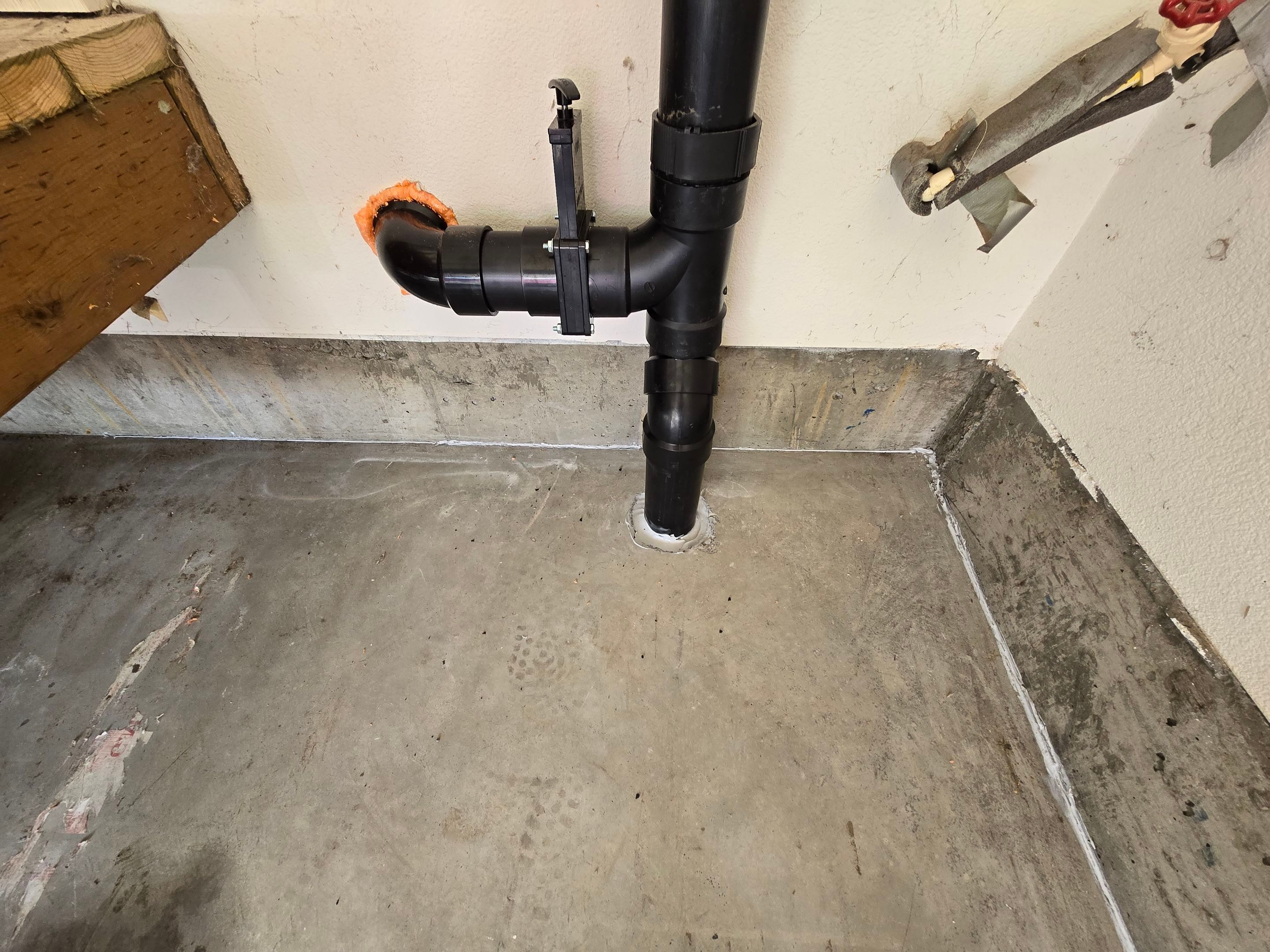 Sub Slab SafeAir System with Platform by JustRadon.Com