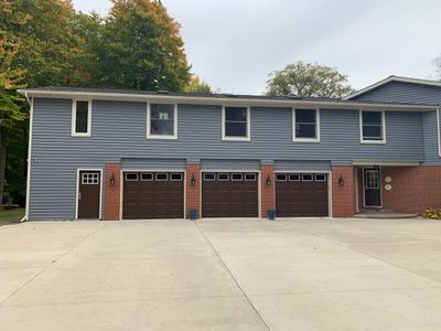 Vinyl Siding Replacement - Private Residence 