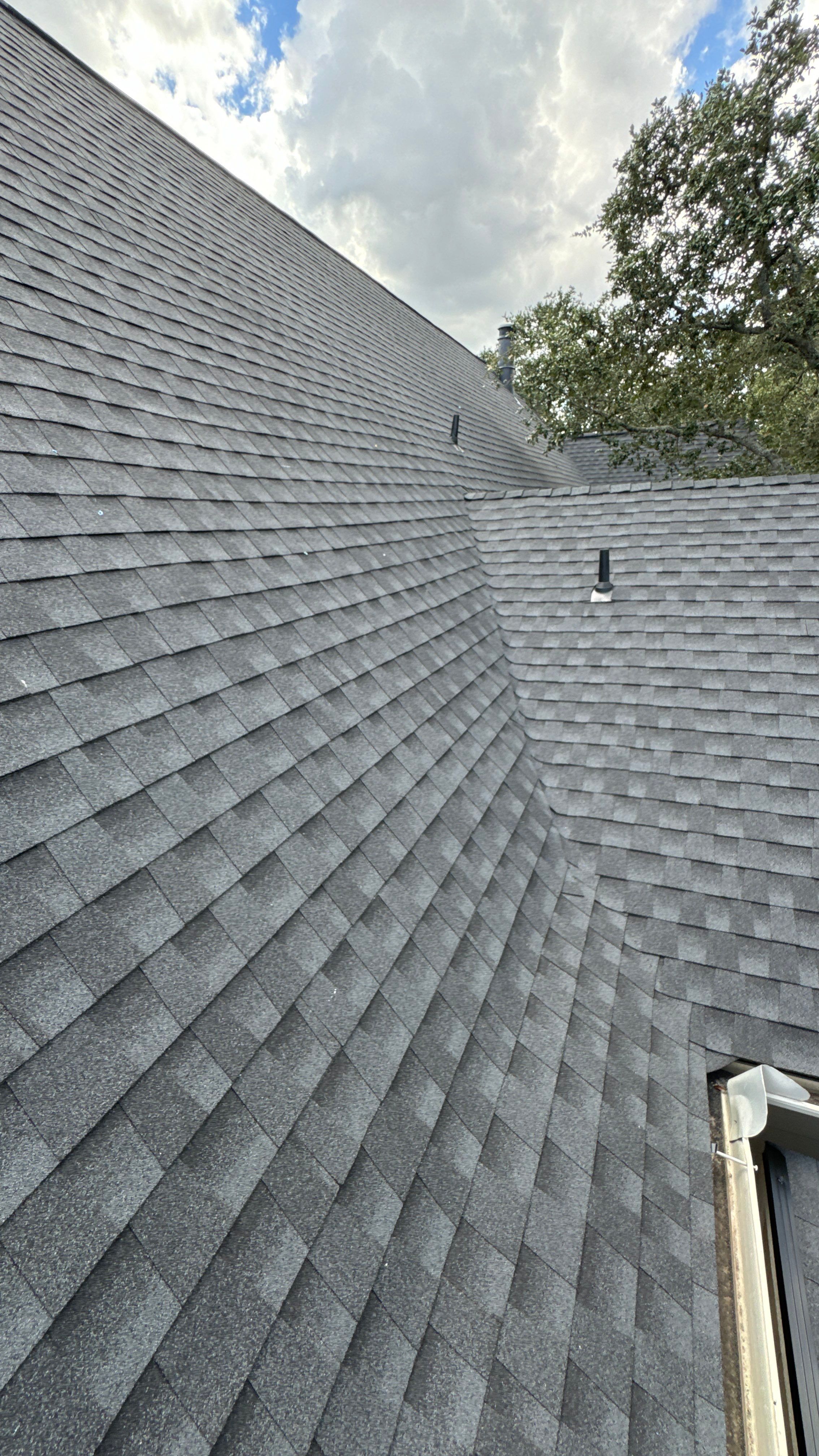GAF HDZ - Charcoal by Elite Roofing LLC
