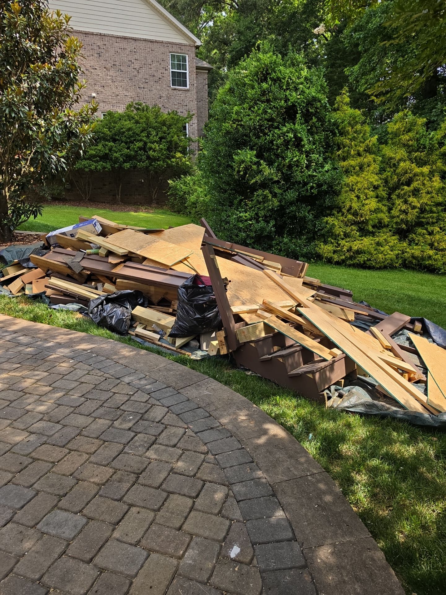 KB Home Improvement by Badger Hauling