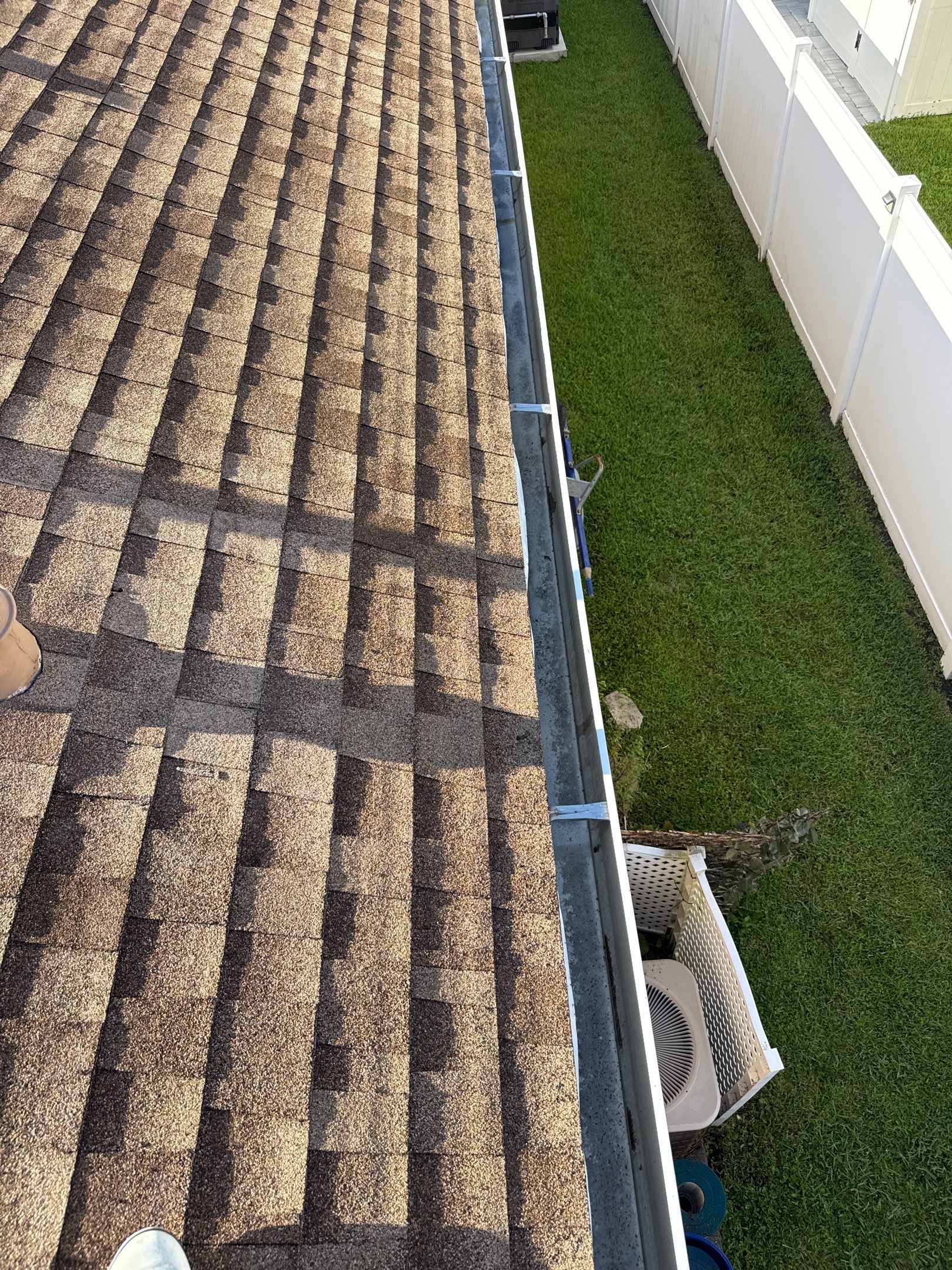 Gutter Cleaning Project – Oakley Place Community, Ellenton, FL by Sunshine AquaWash