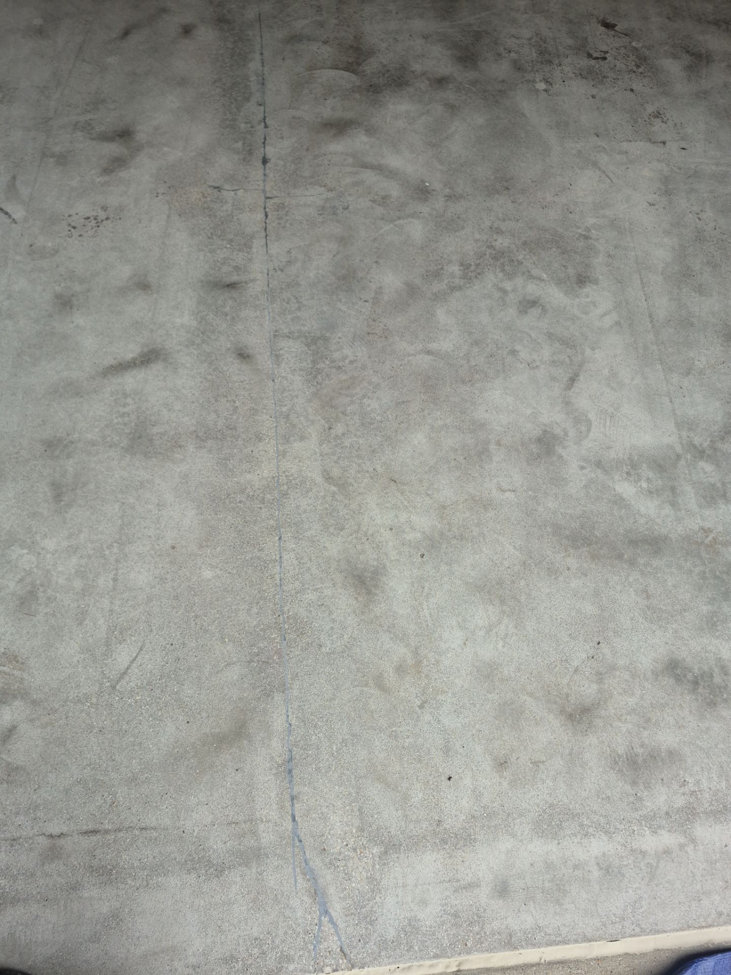 Freeland Garage by Wise Coatings of Central Michigan