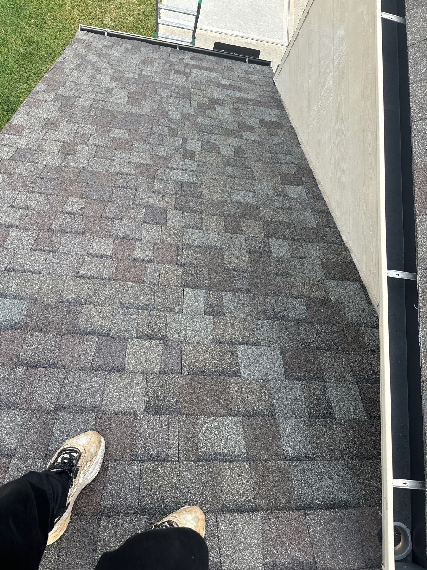 Hail Damage using Owen's Corning Duration (Lifetime) Shingles by Roof Repair Company