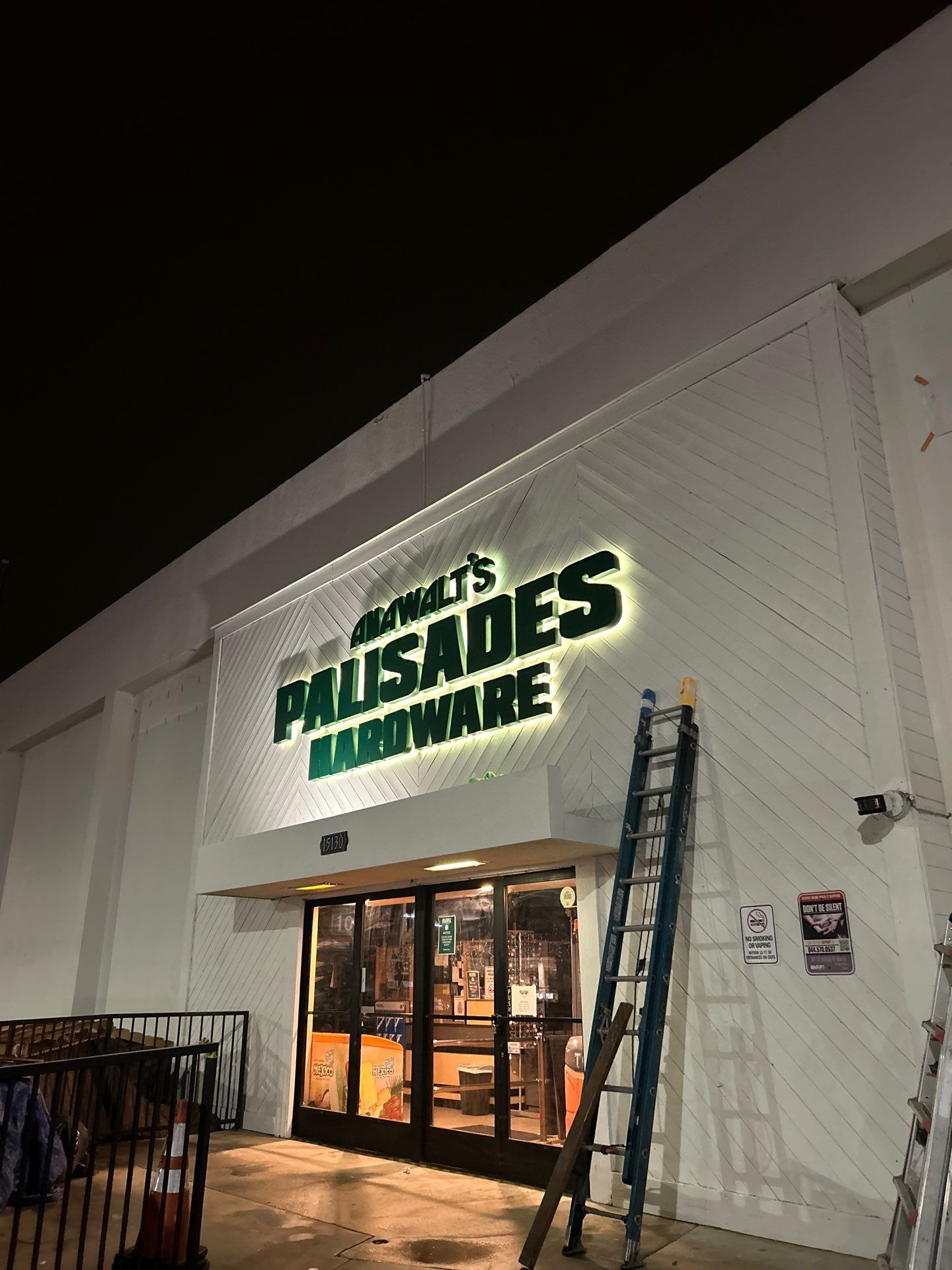 Project in Los Angeles by Golden State Signs