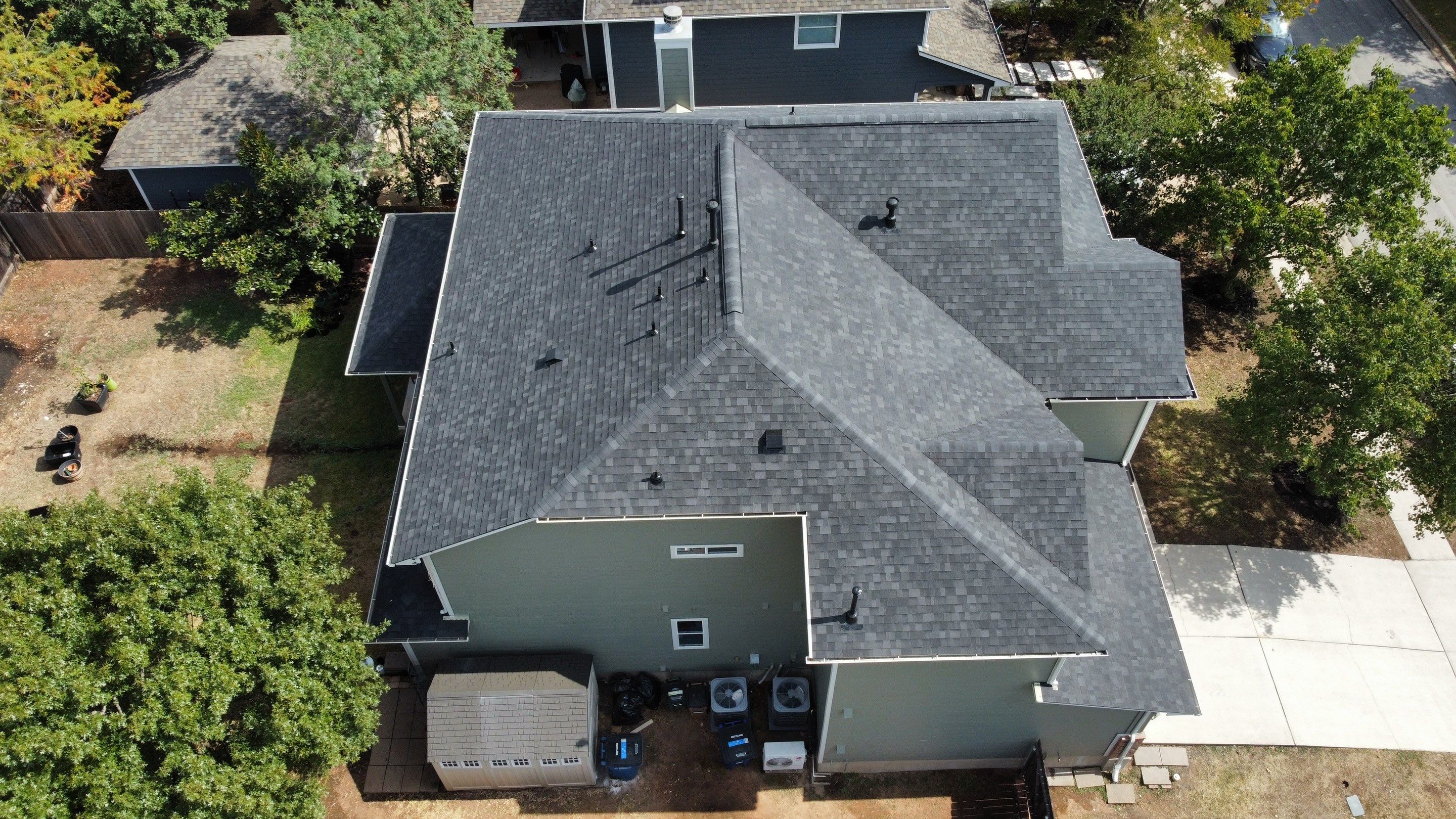Residential Roofing Installation using Owens Corning Oakridge by Kstylez Roofing & Construction