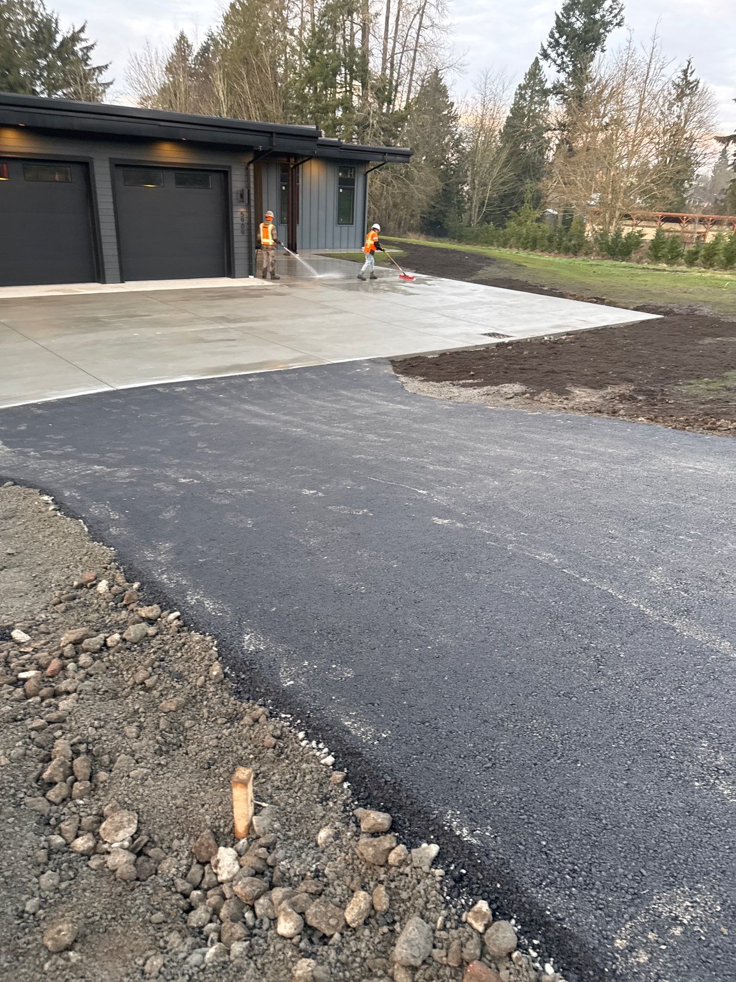 Concrete Patio, Walkway & Asphalt Driveway | Snohomish by Jireh Asphalt & Concrete Inc 