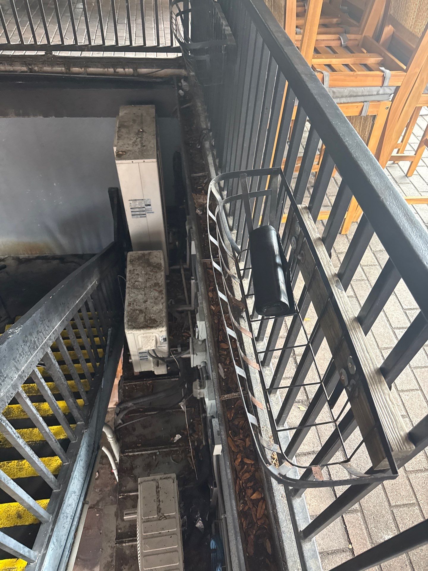 Gutter Clean and Gutter Guard Installation in Saint Petersburg FL by Gutter Professors