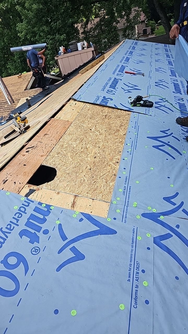 ATLAS PINNACLE COLOR: COPPER CANYON by Eagle Eye Roofing