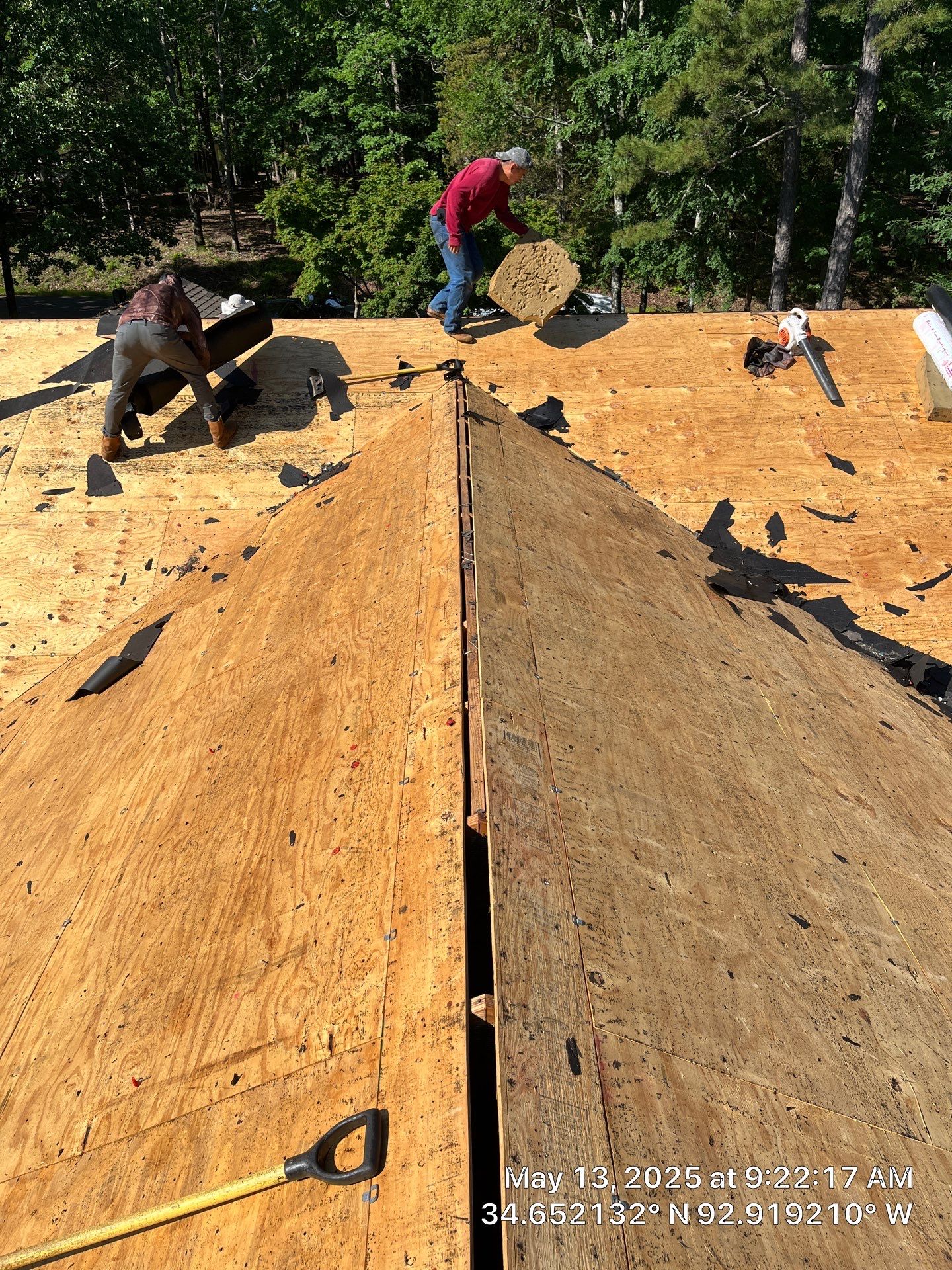 Architectural Shingle Roof Replacement and Skylight Installation in Hot Springs Village by Temple Roofing and Exteriors