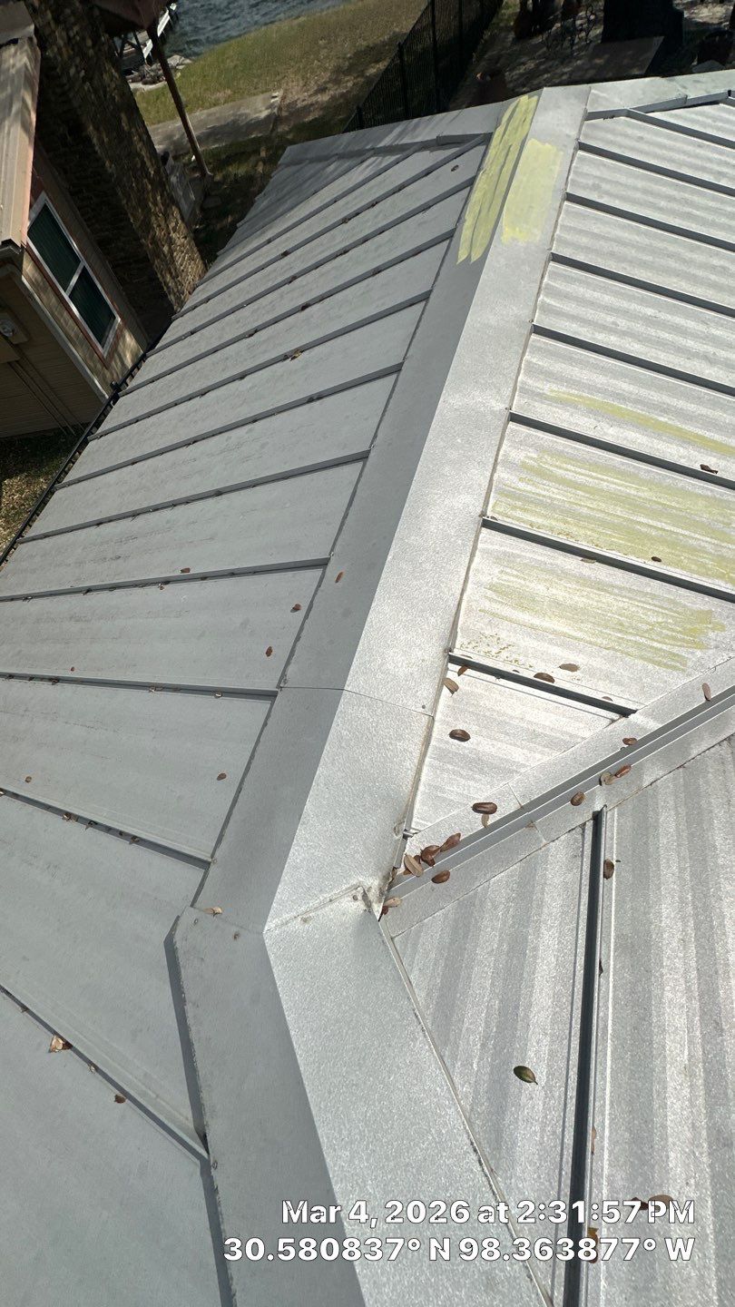 Residential Roof Replacement using 24 GA Snap-Loc - Galvalume by Action Exteriors Austin