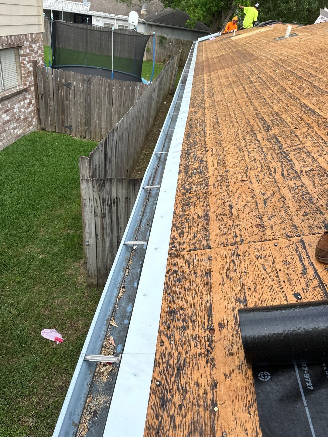 Residential Roofing Installation using Owen's Corning Duration (Lifetime) Shingles by Roof Repair Company
