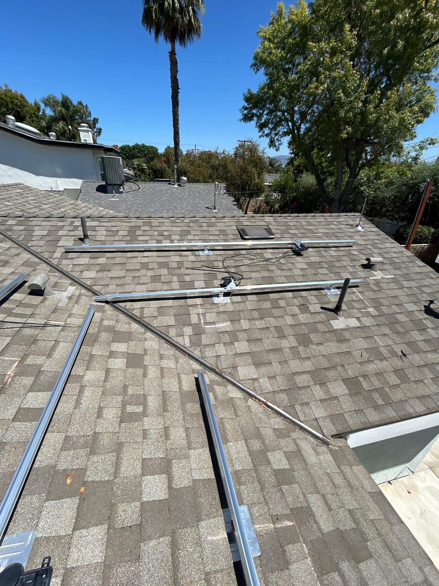 10428 Jellico Ave by Solar Discovery