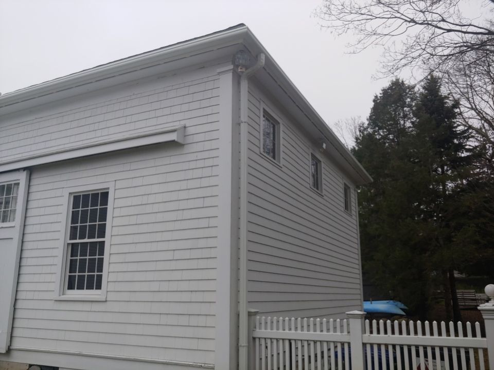 Duxbury, MA Gutter Installation using 4x6 Fiberglass Gutter with Moulding by Gutter Pro Enterprises