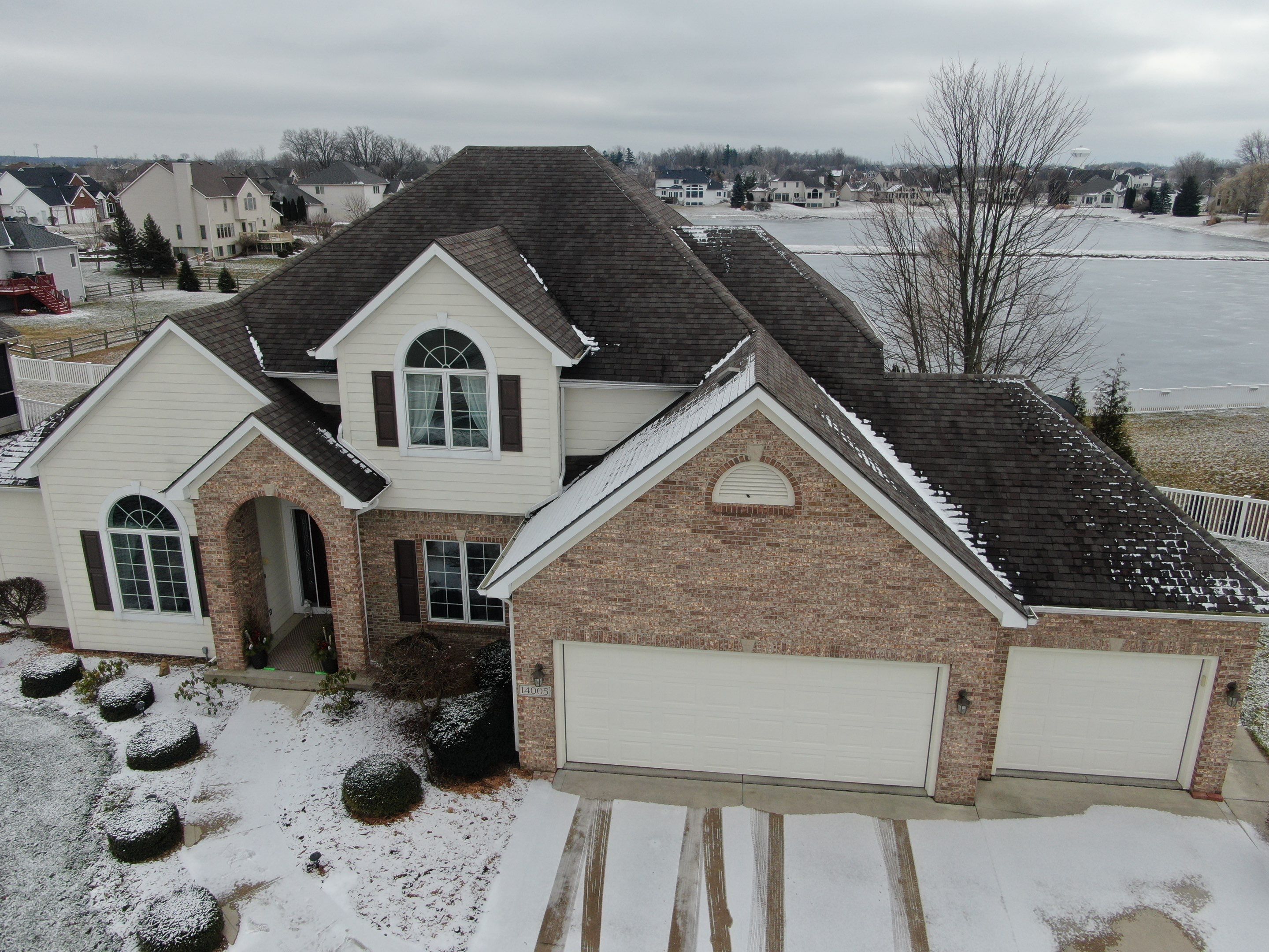 HOA Approved Stone Coated Metal Shingle Roof in Fort Wayne, Indiana by 4Ever Metal Roofing