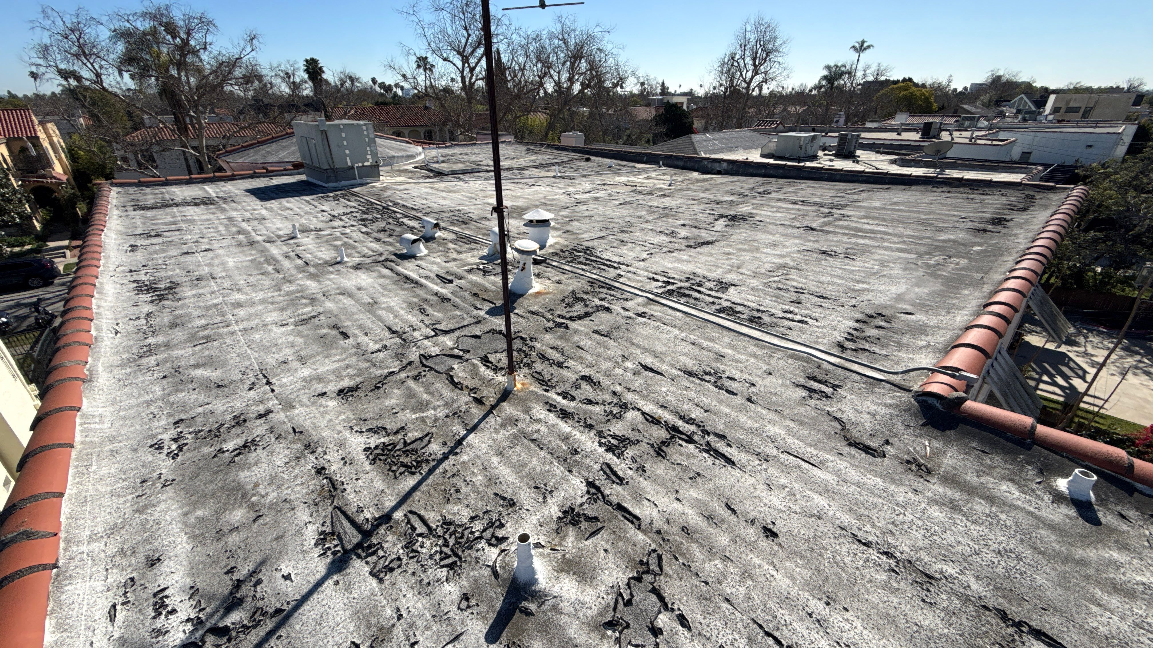 New Roof! Apartment Building in L.A.  by Hull Brothers Roofing