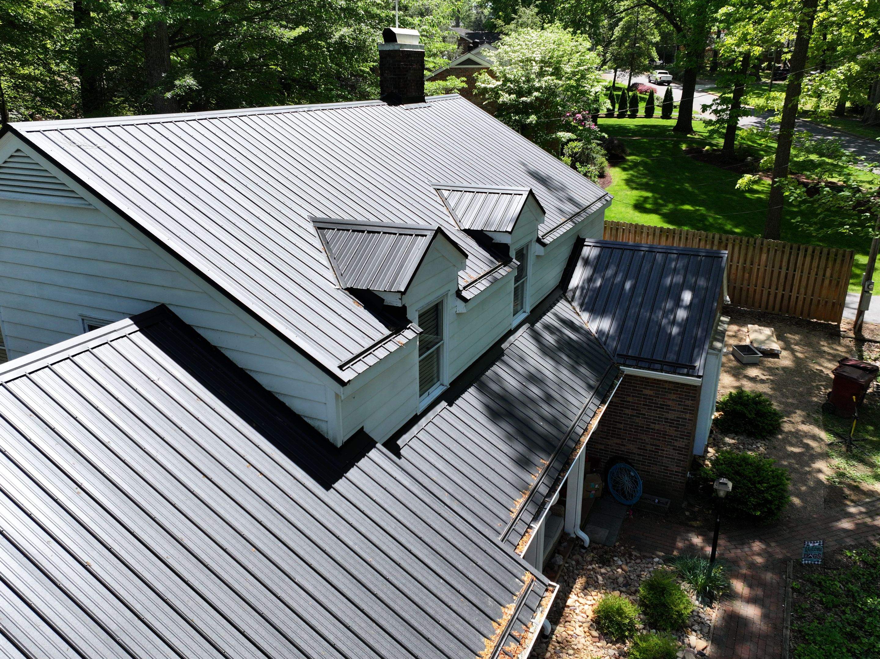 Pipkin Residence by Omnia Roofing