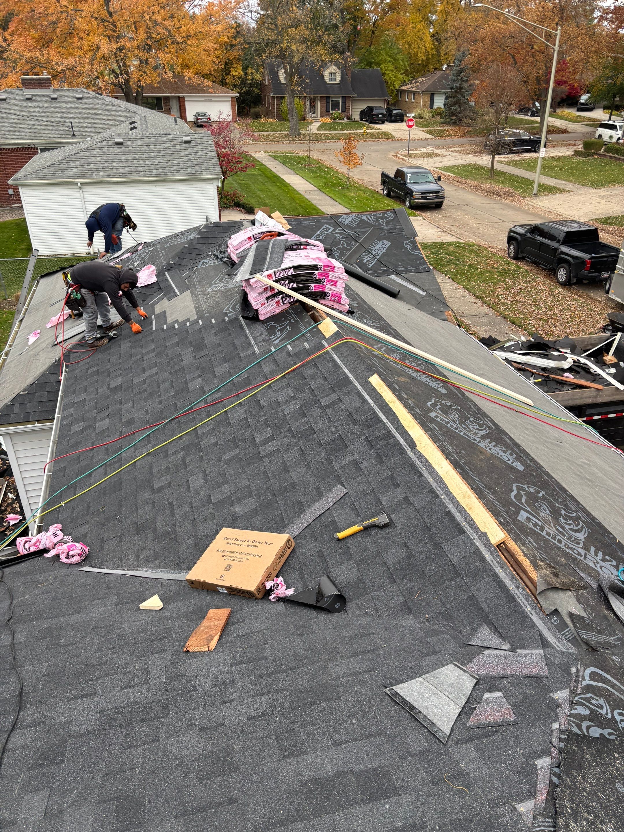 Roof Replacement using Owens Corning Onyx Black by 180 Contractors
